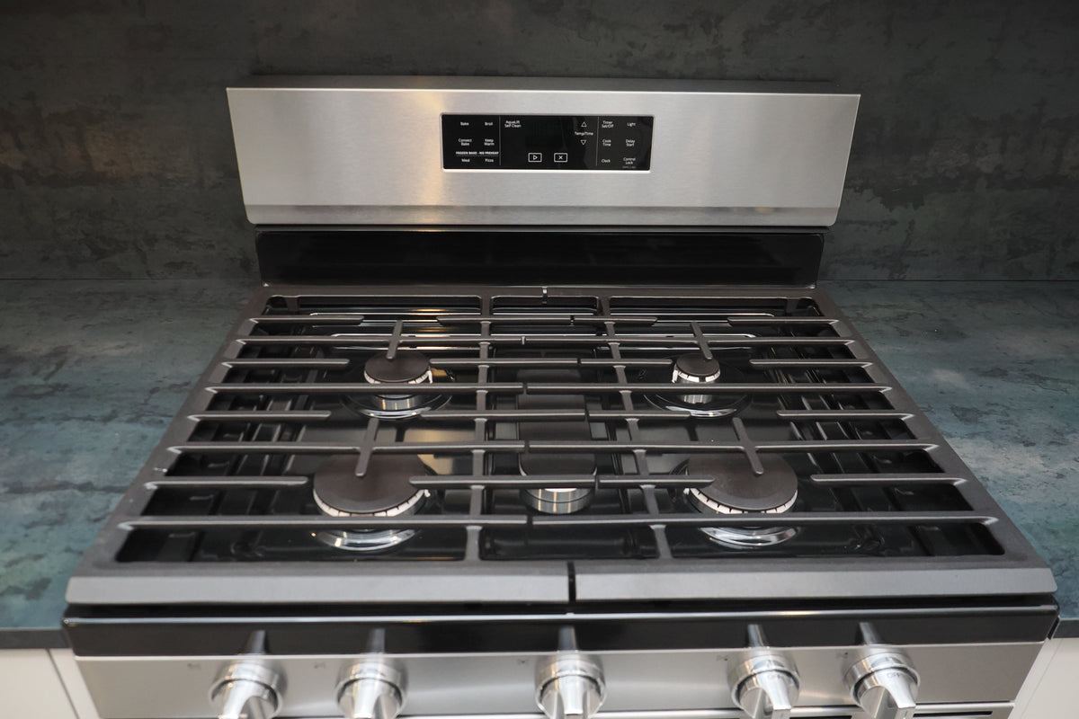 Wren Autograph Pebble Gray Matte Kitchen