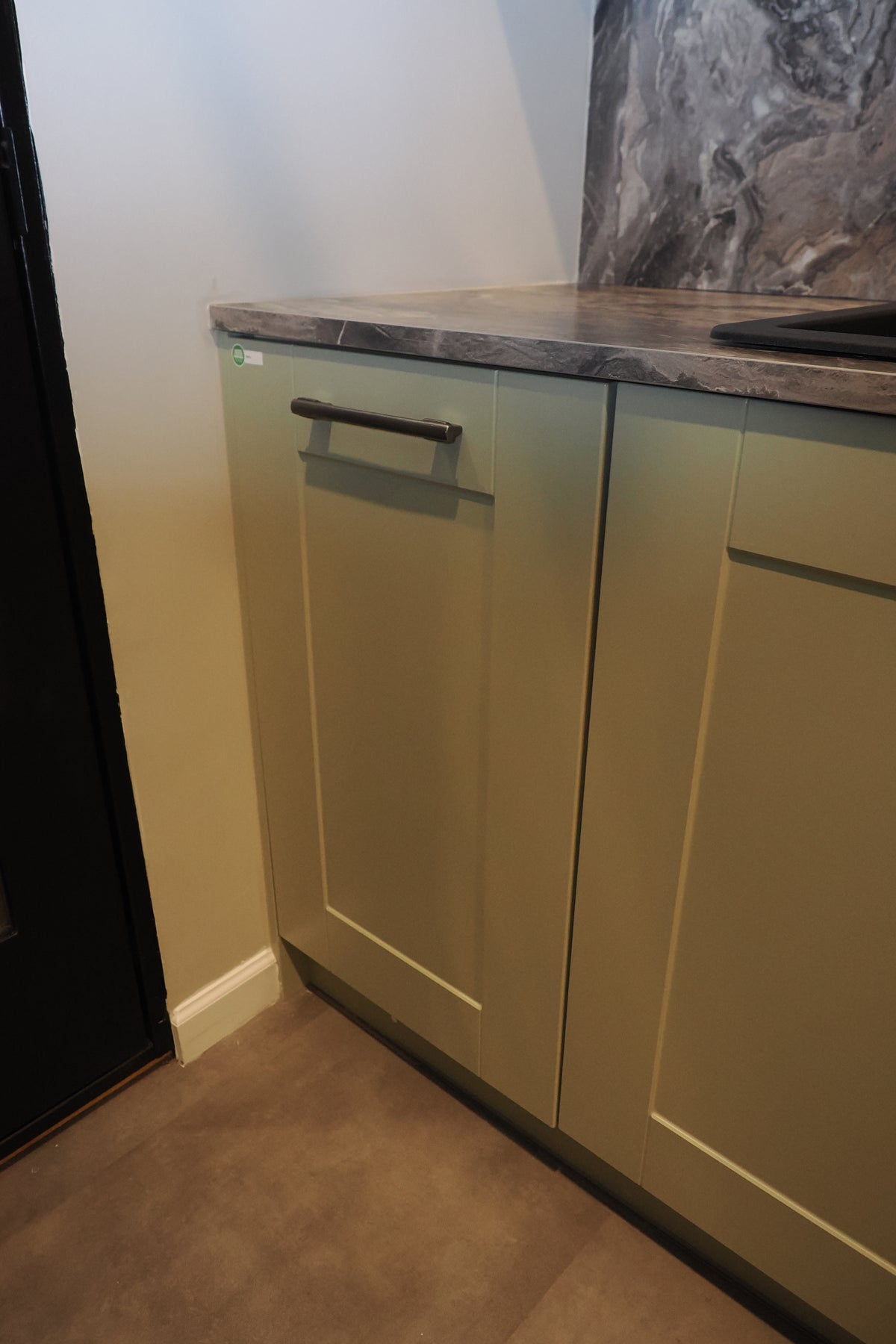 Wren Shaker Classic Sage Green Matte Kitchen