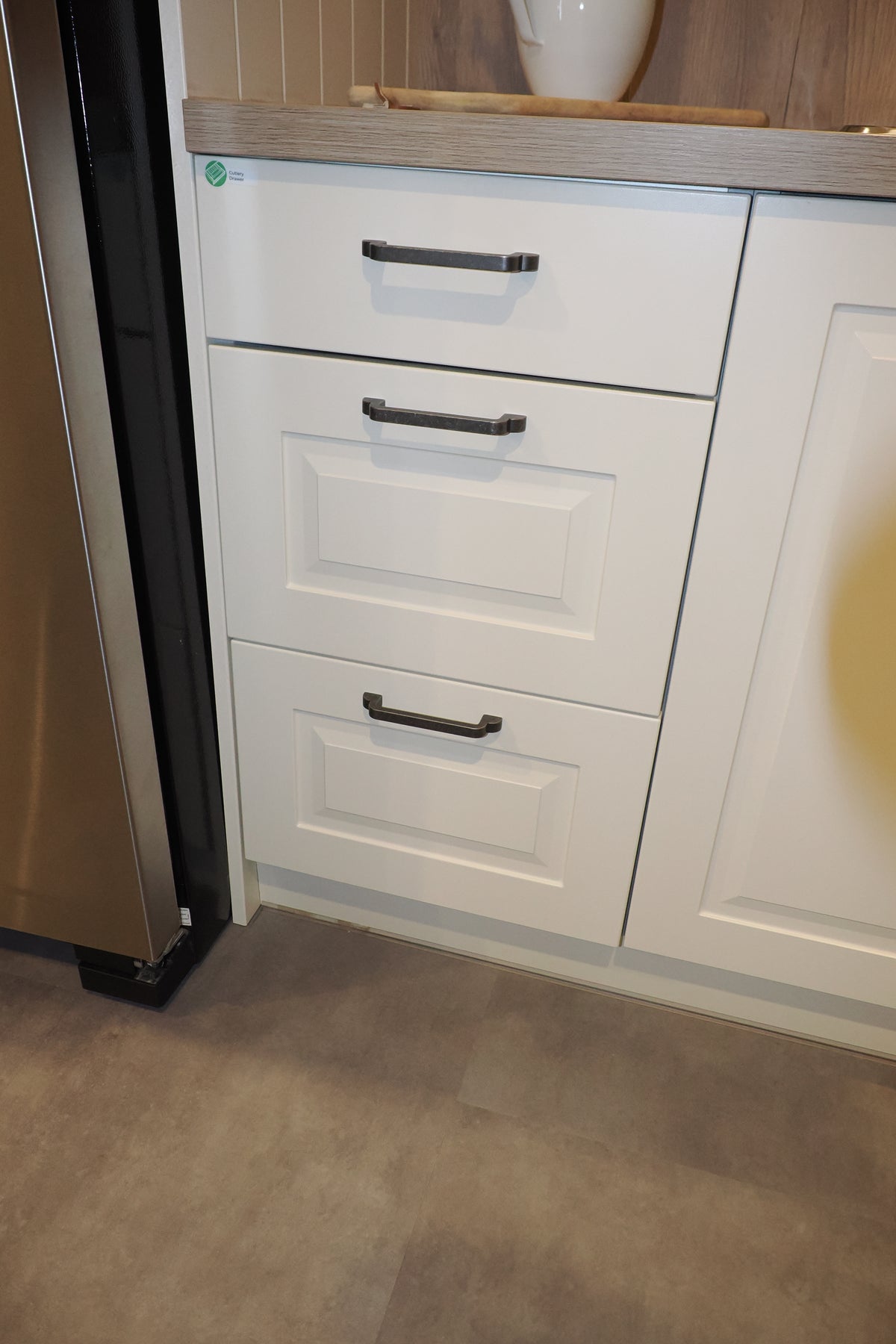 Wren Architect Cream Matte Kitchen