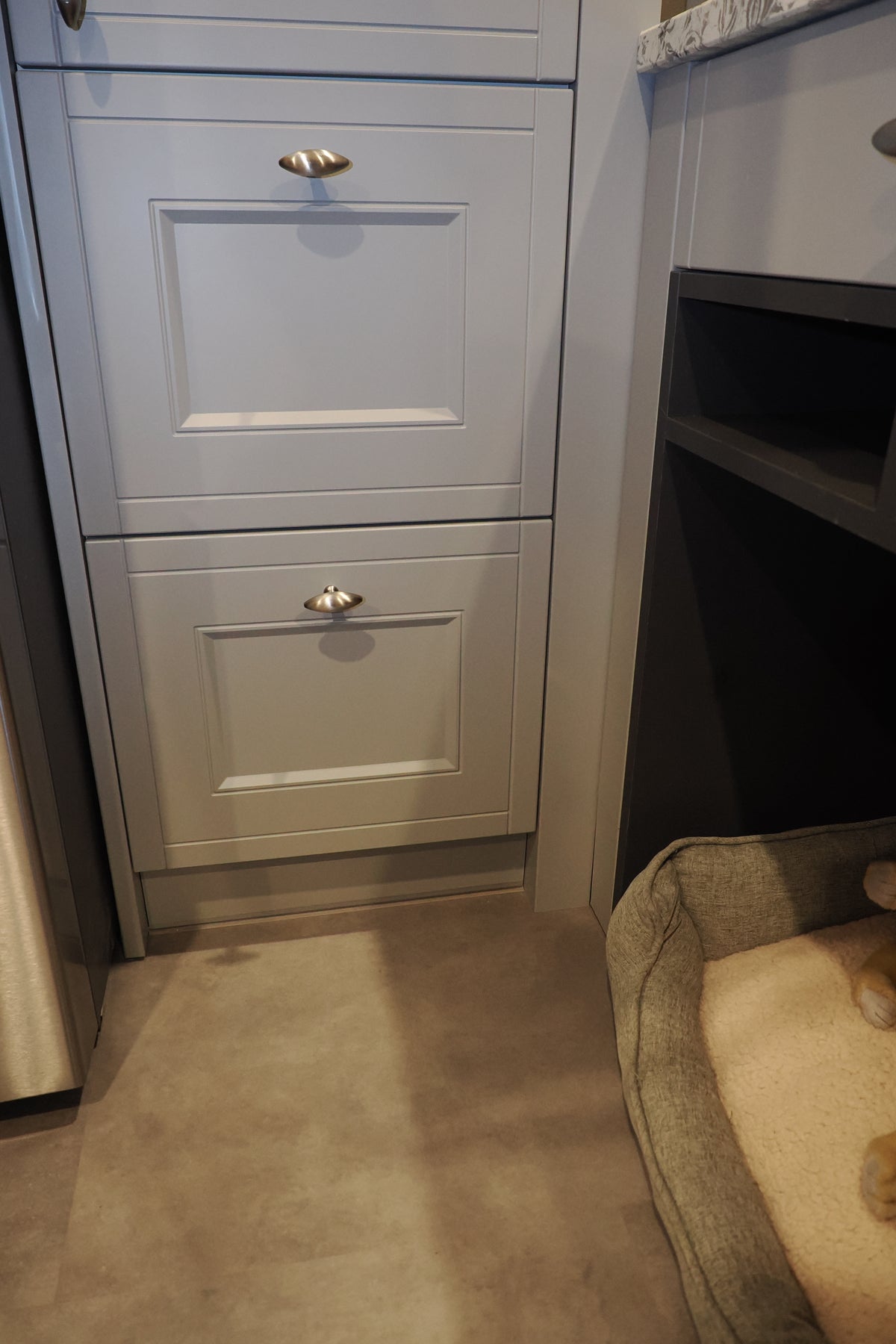 Wren Country Juratek Ash Gray Matte Kitchen