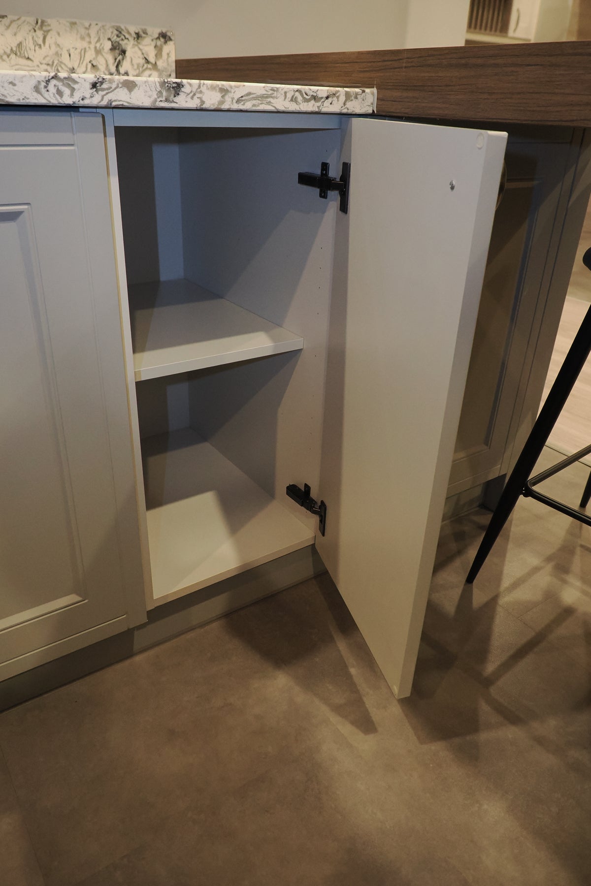 Wren Country Juratek Ash Gray Matte Kitchen