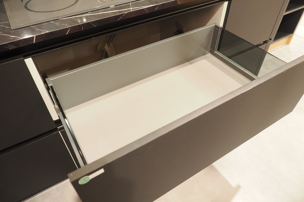Wren Milano Ultra Kitchen with Cafe Appliances