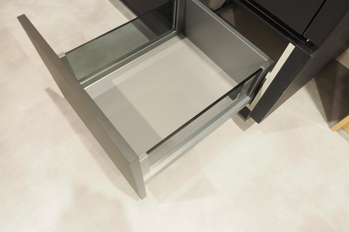 Wren Milano Ultra Kitchen with Cafe Appliances