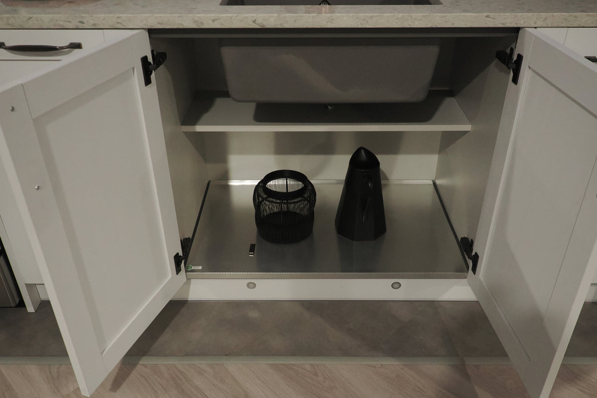 Wren Shaker Chalk White Matte Kitchen