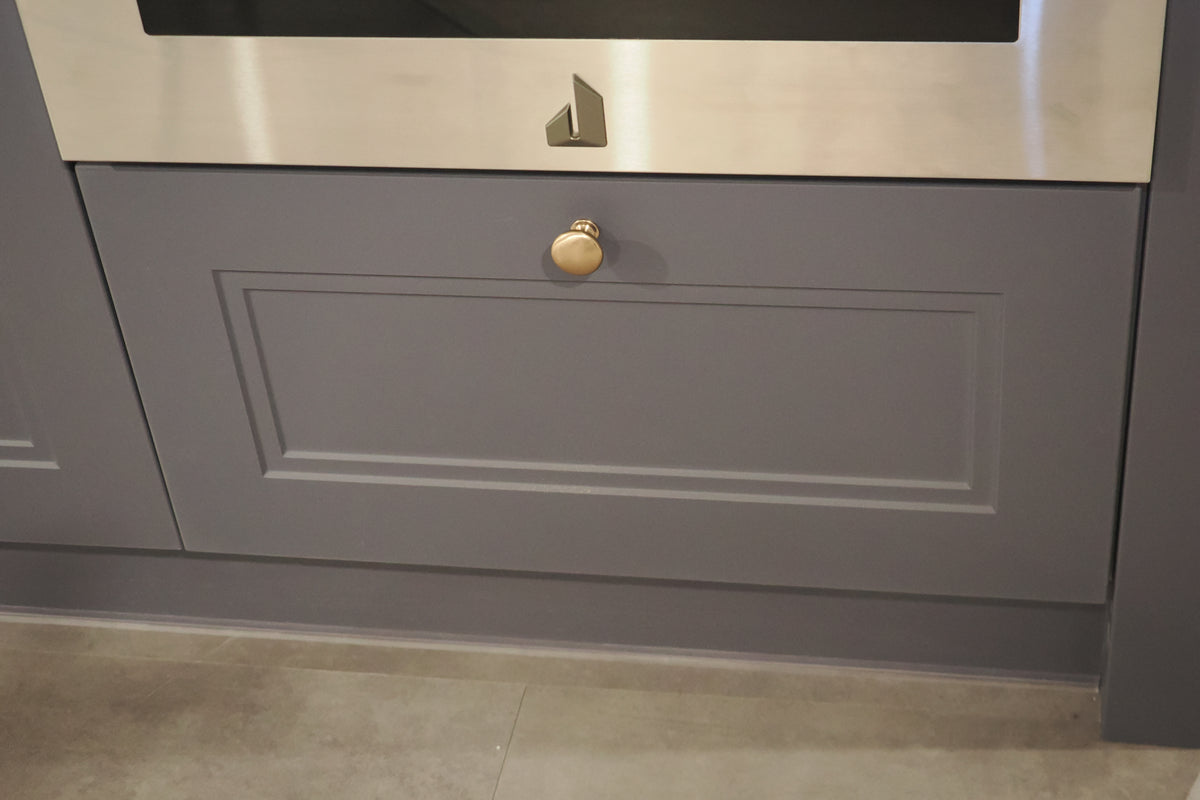 Wren Shaker Juratek Forest Green Matte Kitchen