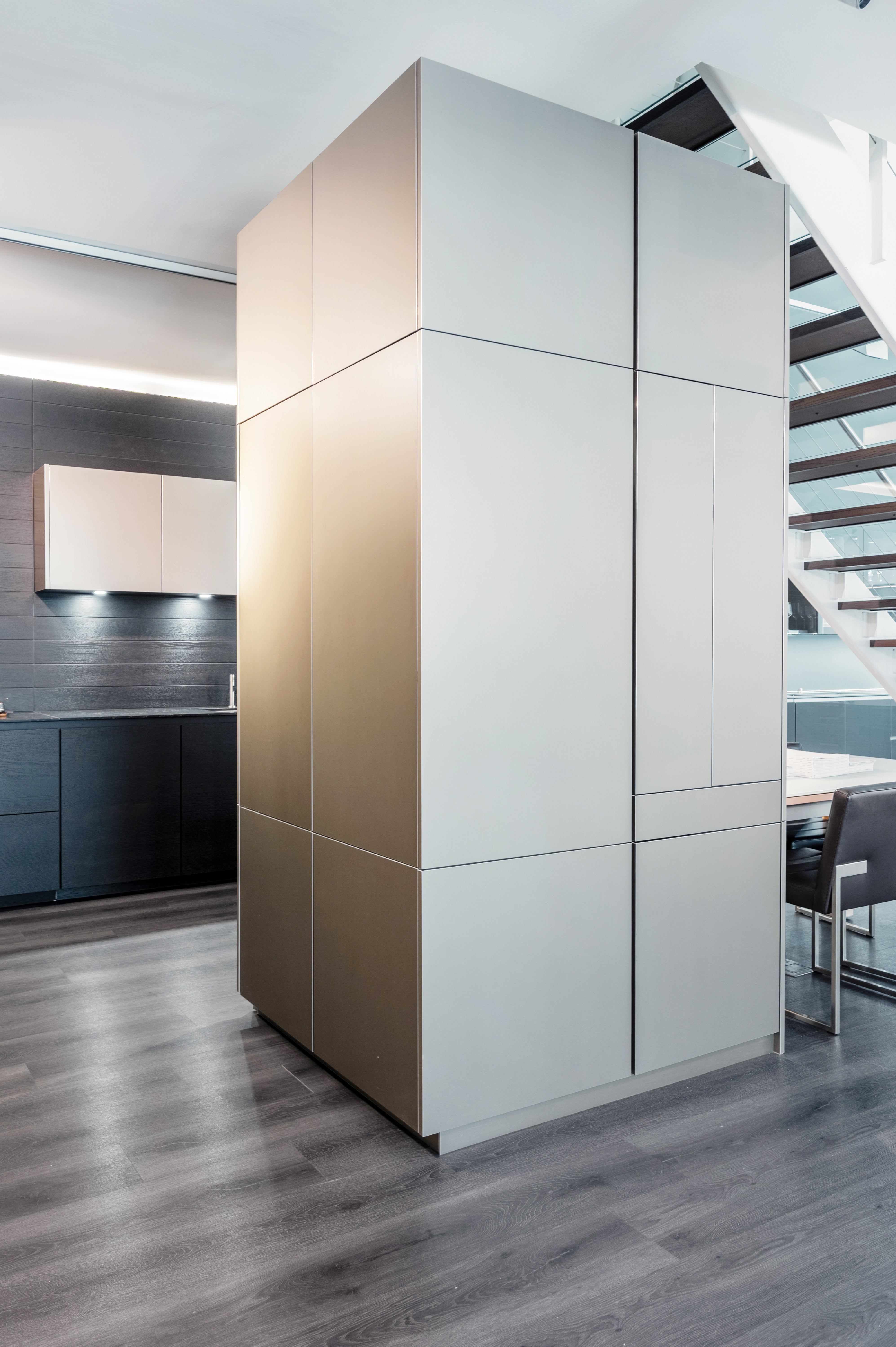 Poggenpohl Segmento Modern Black Kitchen with Miele Appliances