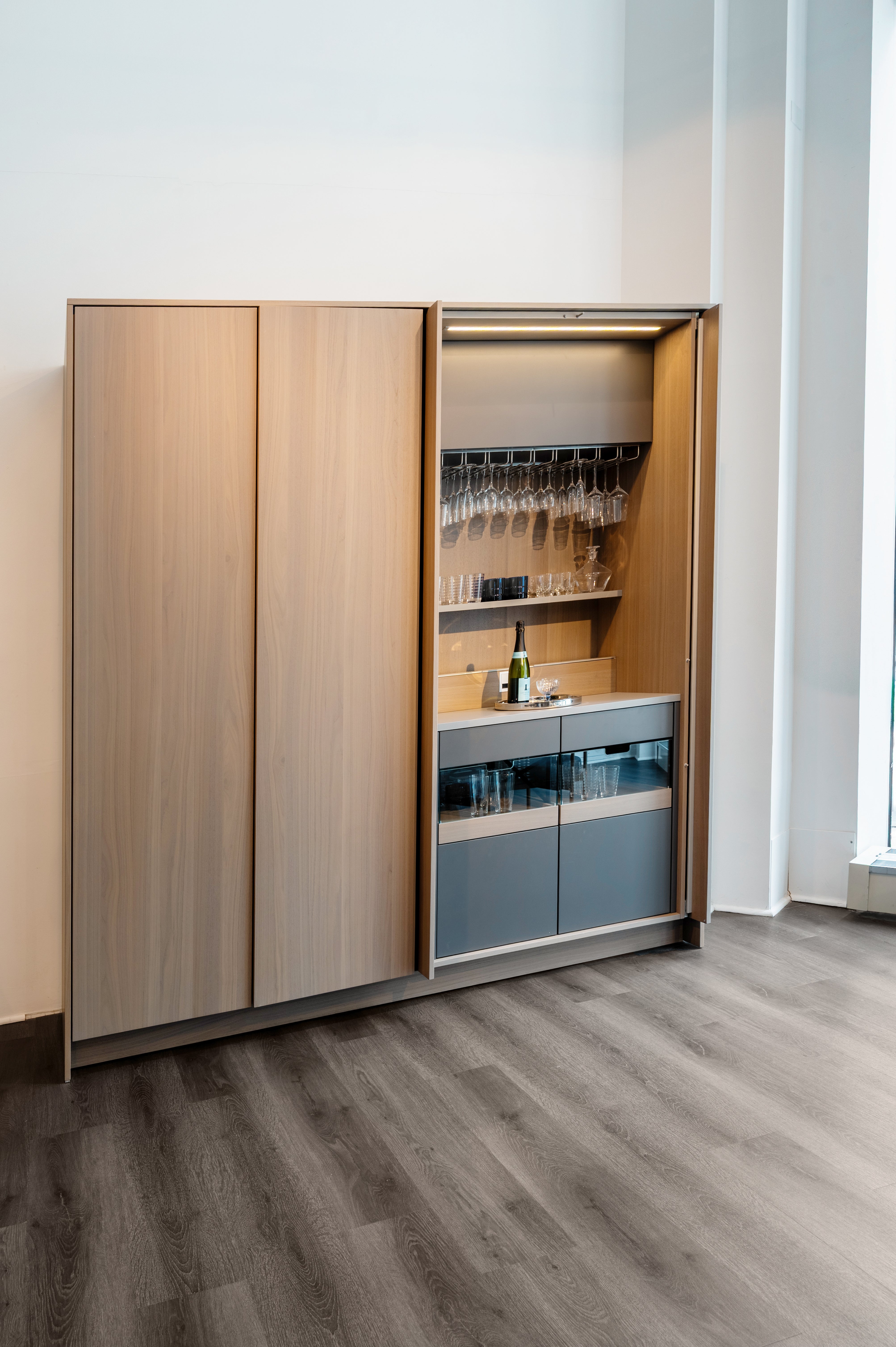 Poggenpohl Modo and +Stage Modern Natural Wood Tone Kitchen with Gaggenau Appliances