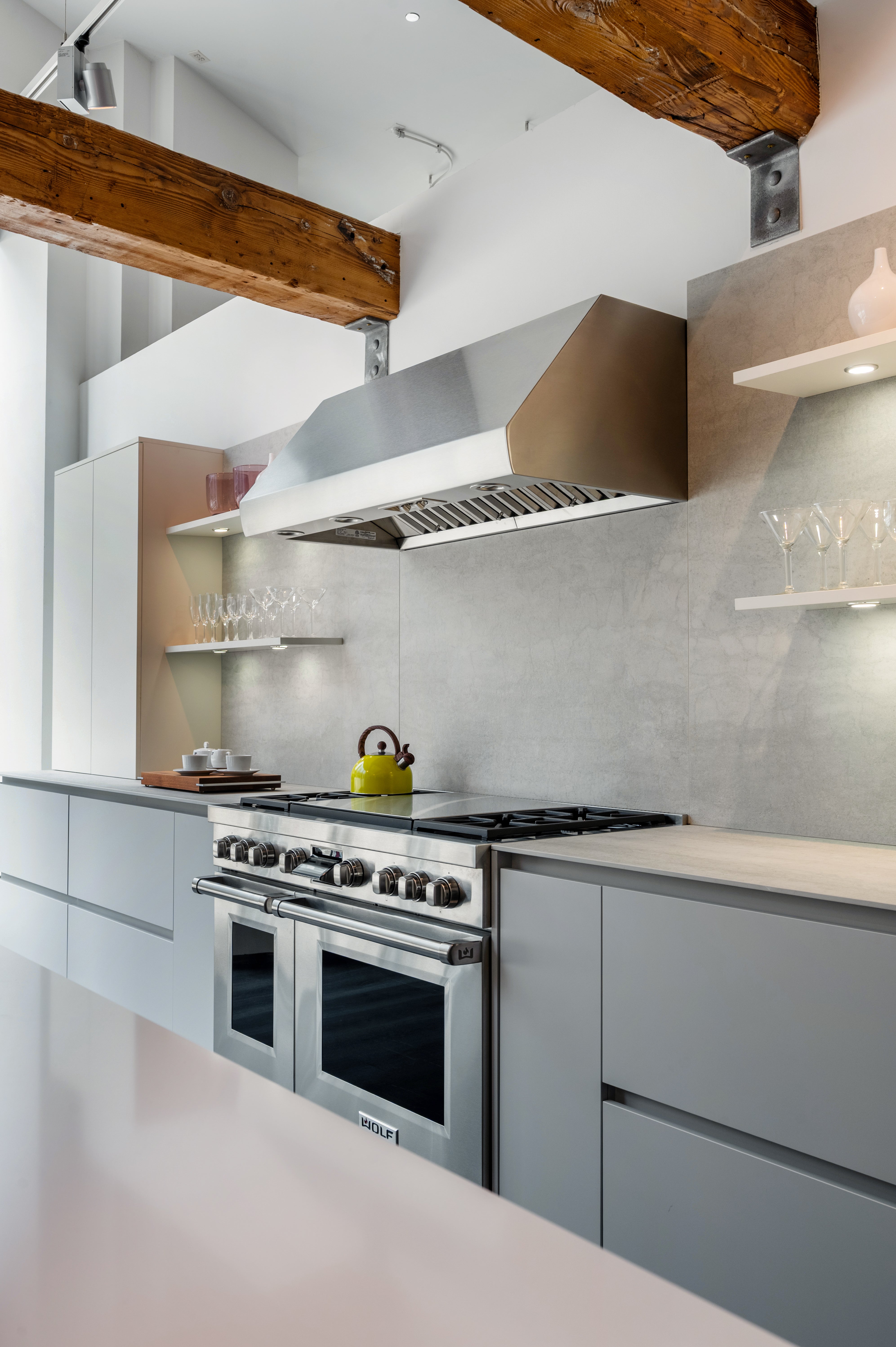 Poggenpohl KT-ML Segmento Modern Kitchen with Wolf & Sub-Zero Appliances(2021) - Estimated Removal End of April 2025