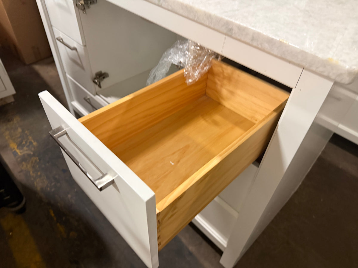 Fairmont Designs 49.5 inch transitional white freestanding single vanity