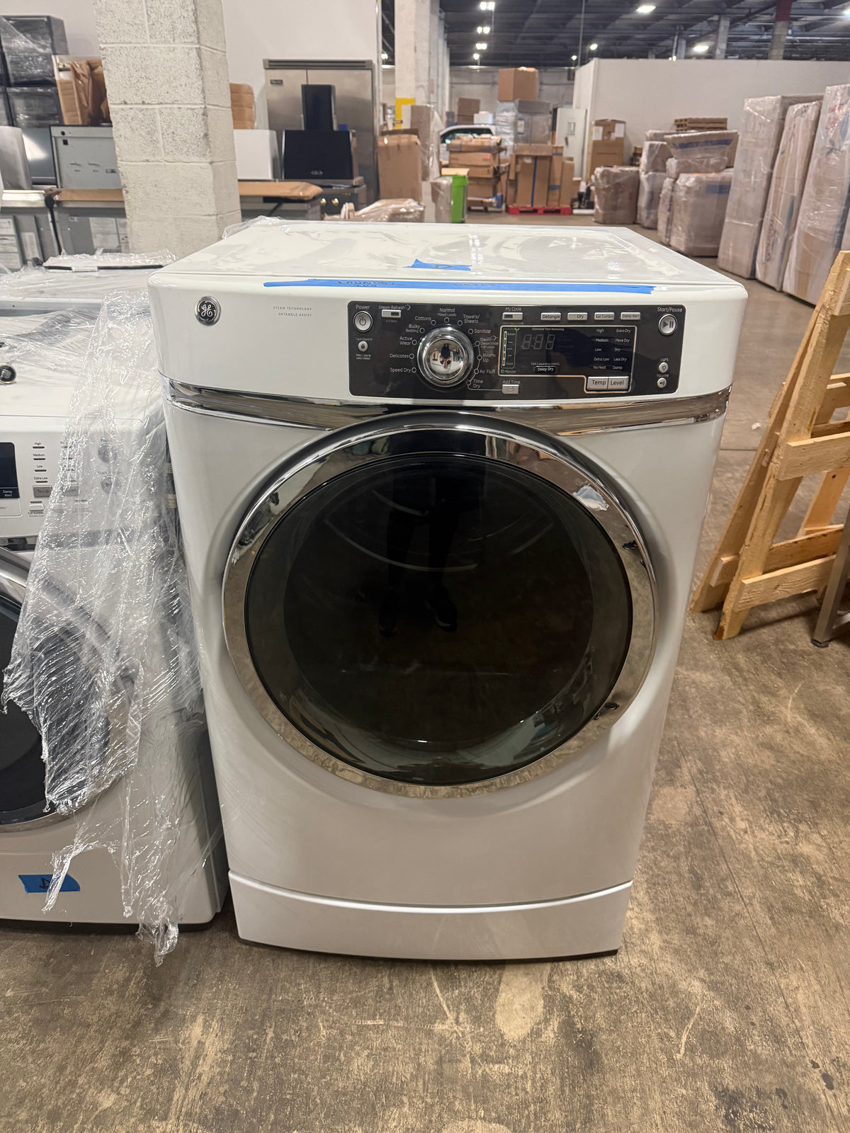 GE 8.3 cu ft rightheight design front load electric dryer with steam GFDR480EFWW