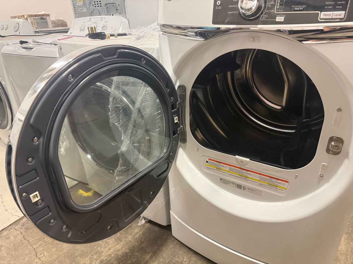 GE GFDR480EFWW 28" White Electric Dryer