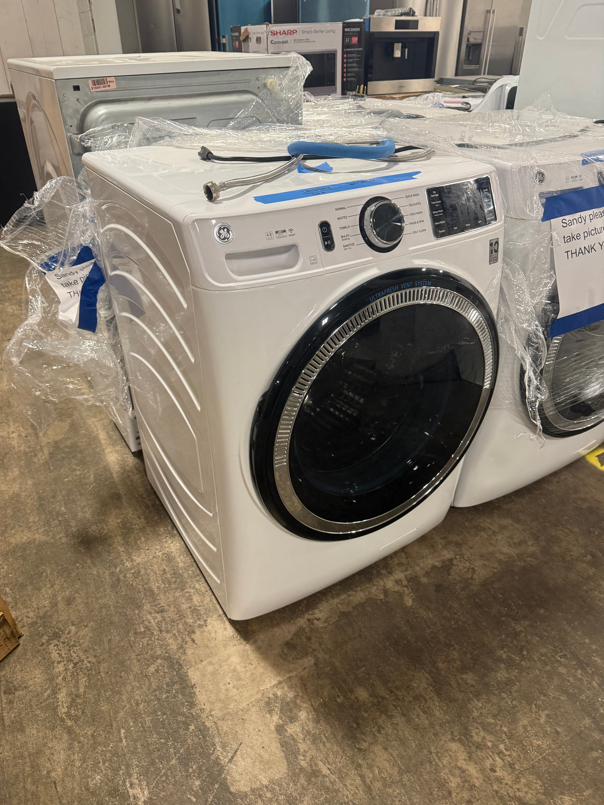 GE 4.8 cu ft smart front load washer with ultrafresh vent system GFW550SSNWW