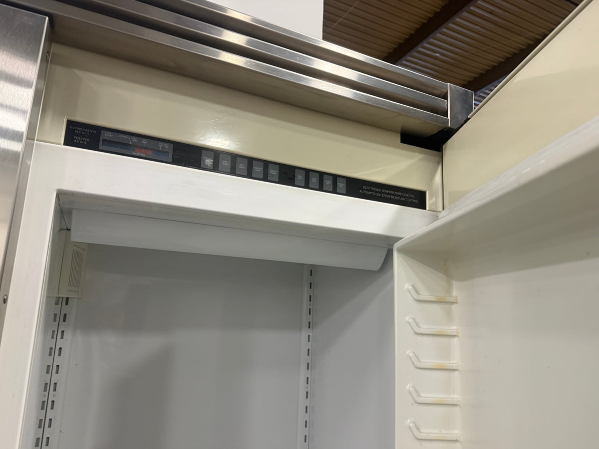 Viking VCSB483SS 48" Stainless Steel Side by Side Refrigerator