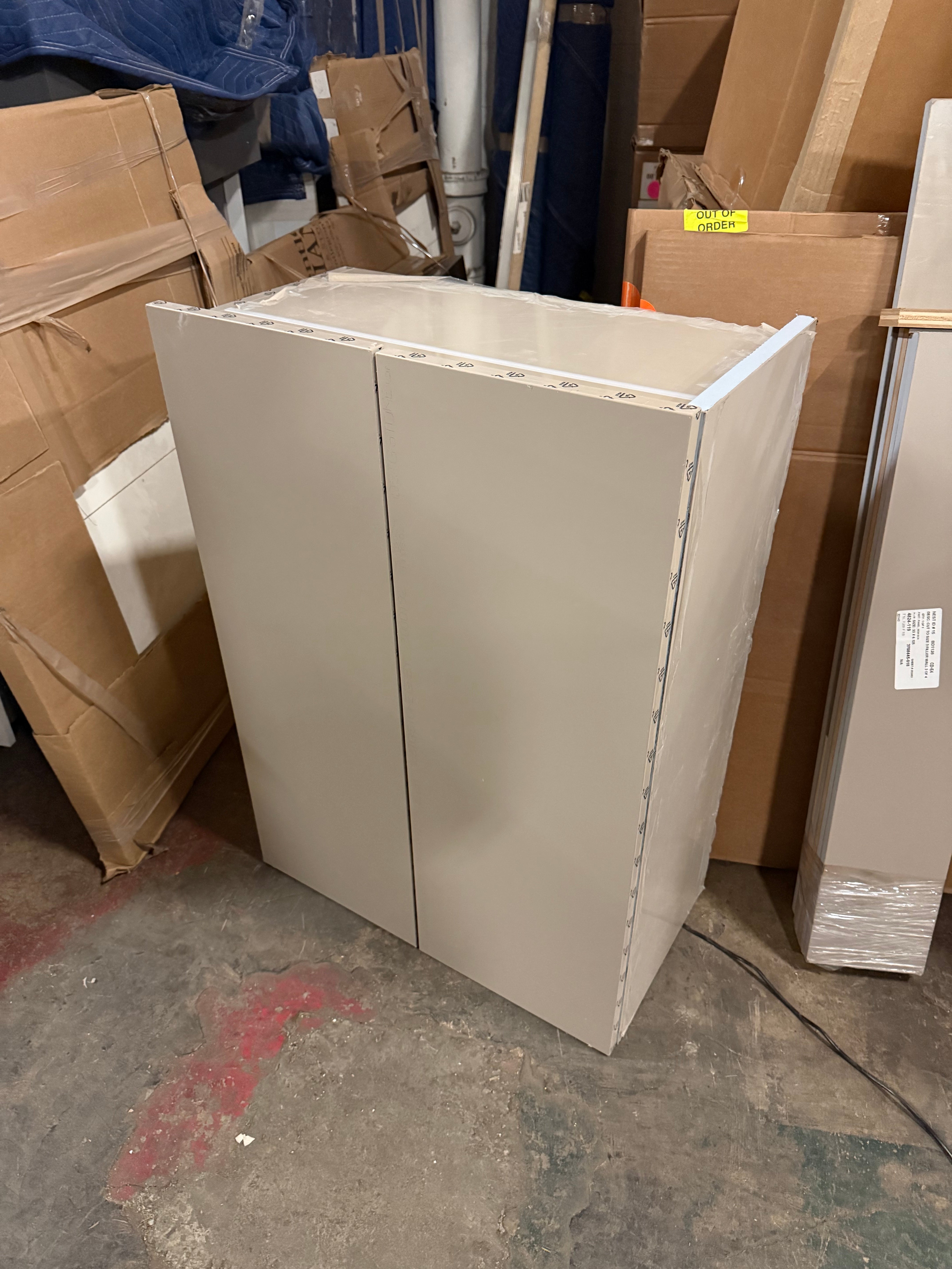Crystal Cabinets Works Modern Stone Grey Lacquered Kitchen Cabinets