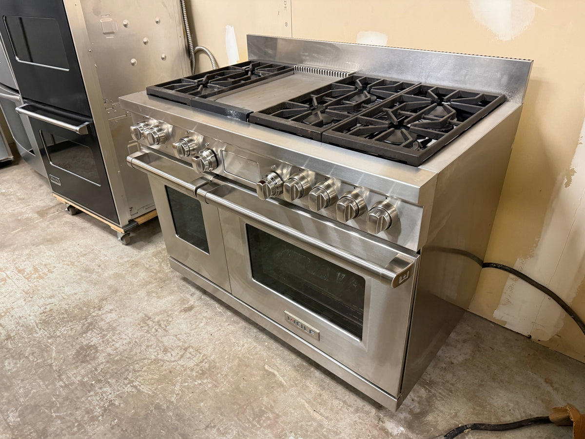 Wolf Dual Fuel 48 inch professional range DF486GLP with red knobs