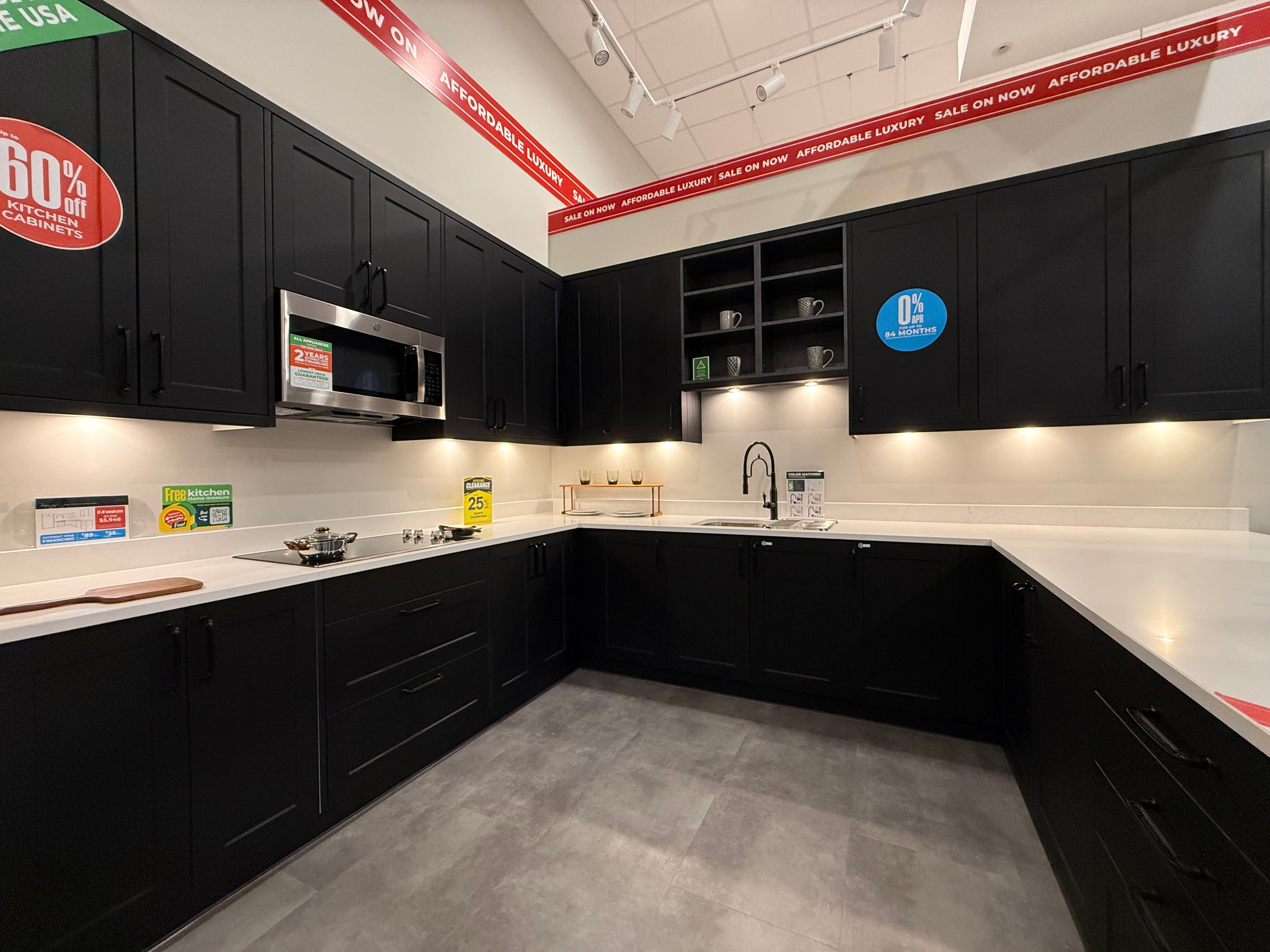 Wren Shaker Chelsea Juratek Nero Matte Kitchen