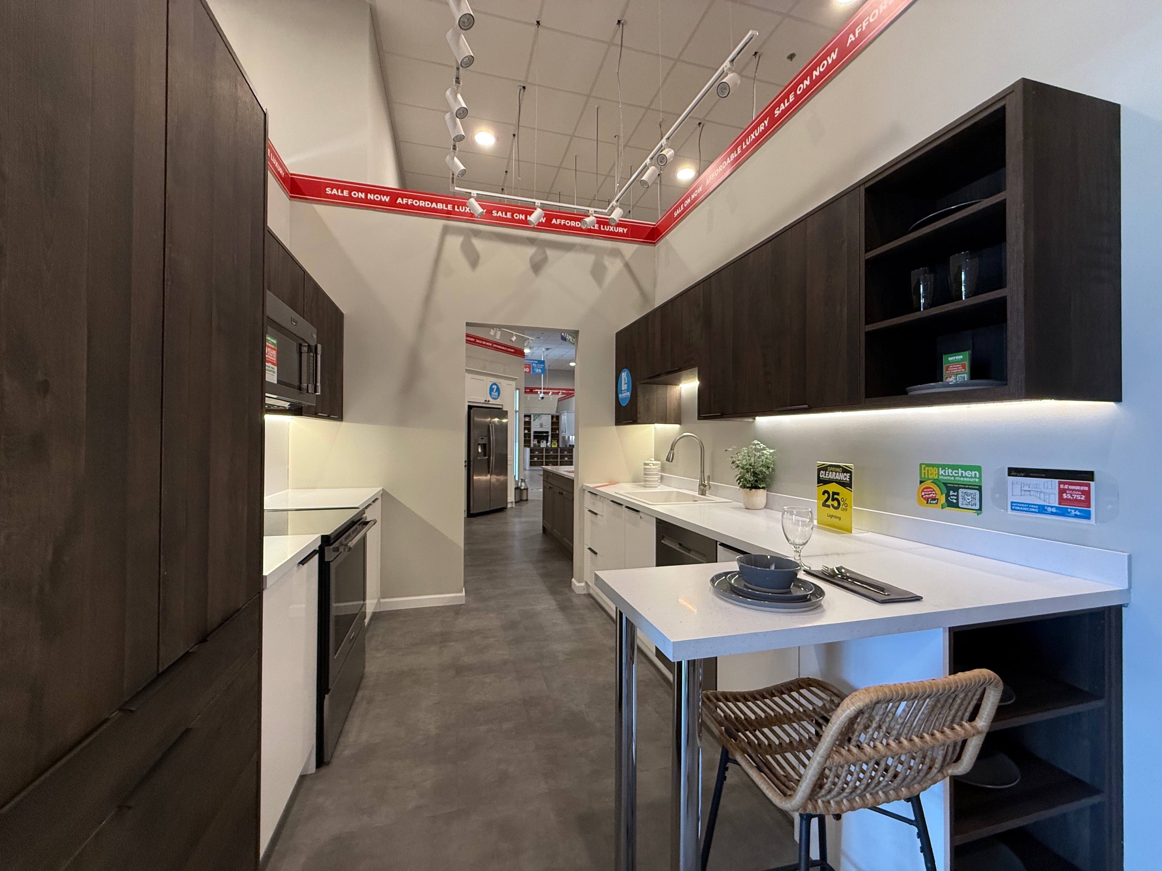 Wren Ultra Bianco Gloss Kitchen
