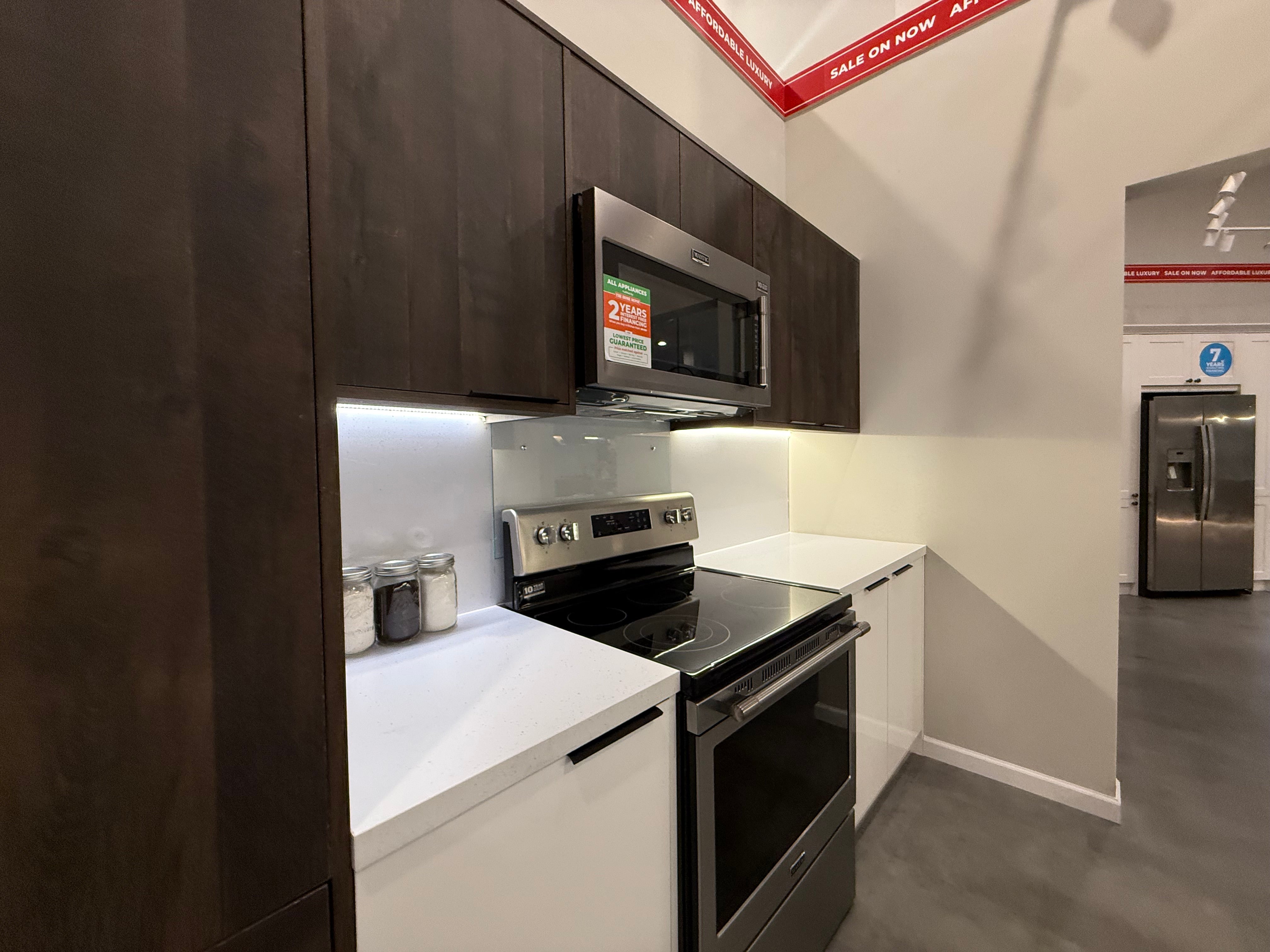 Wren Ultra Bianco Gloss Kitchen