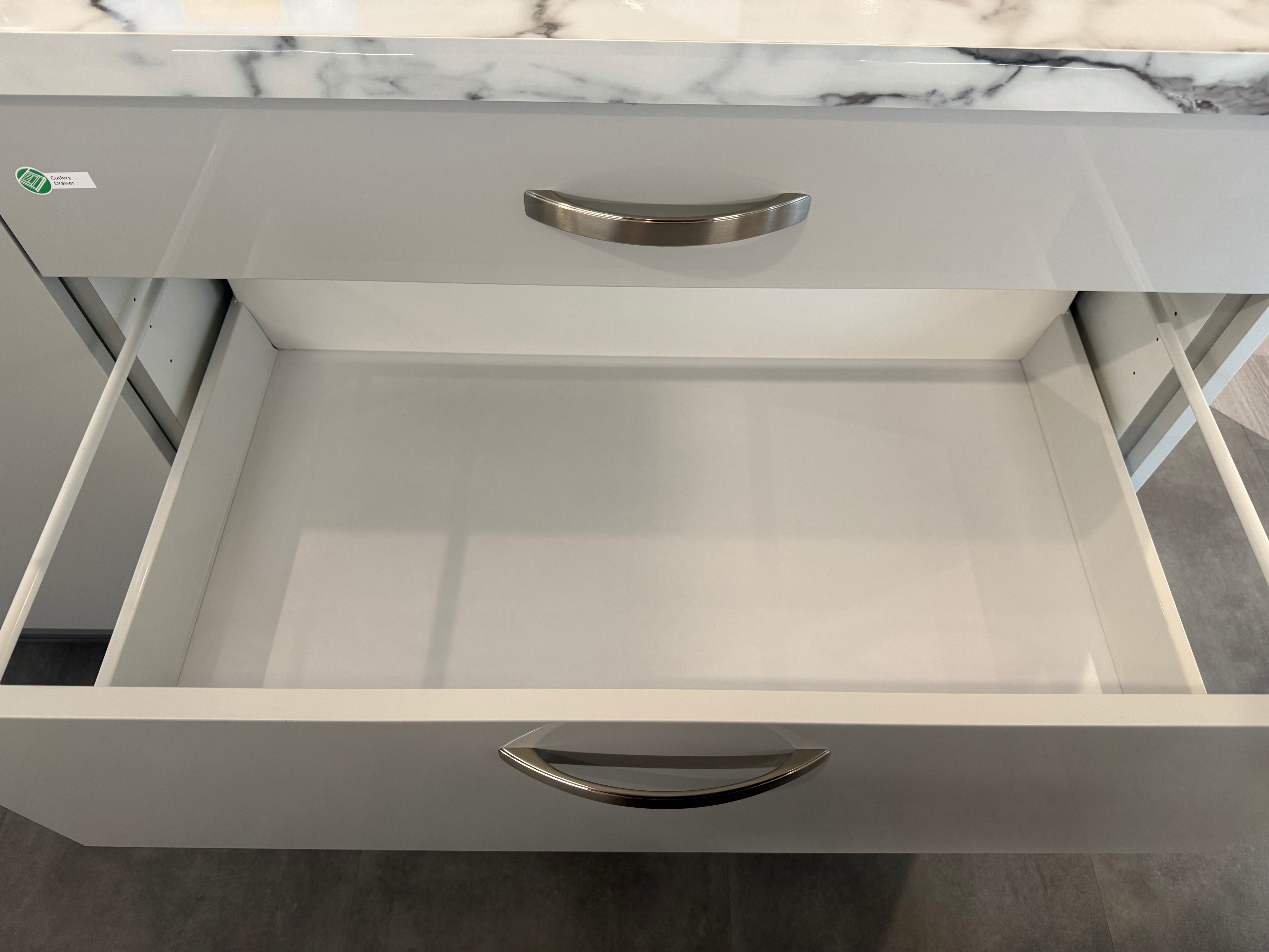 Wren Autograph Pebble Gray Gloss Kitchen with Island