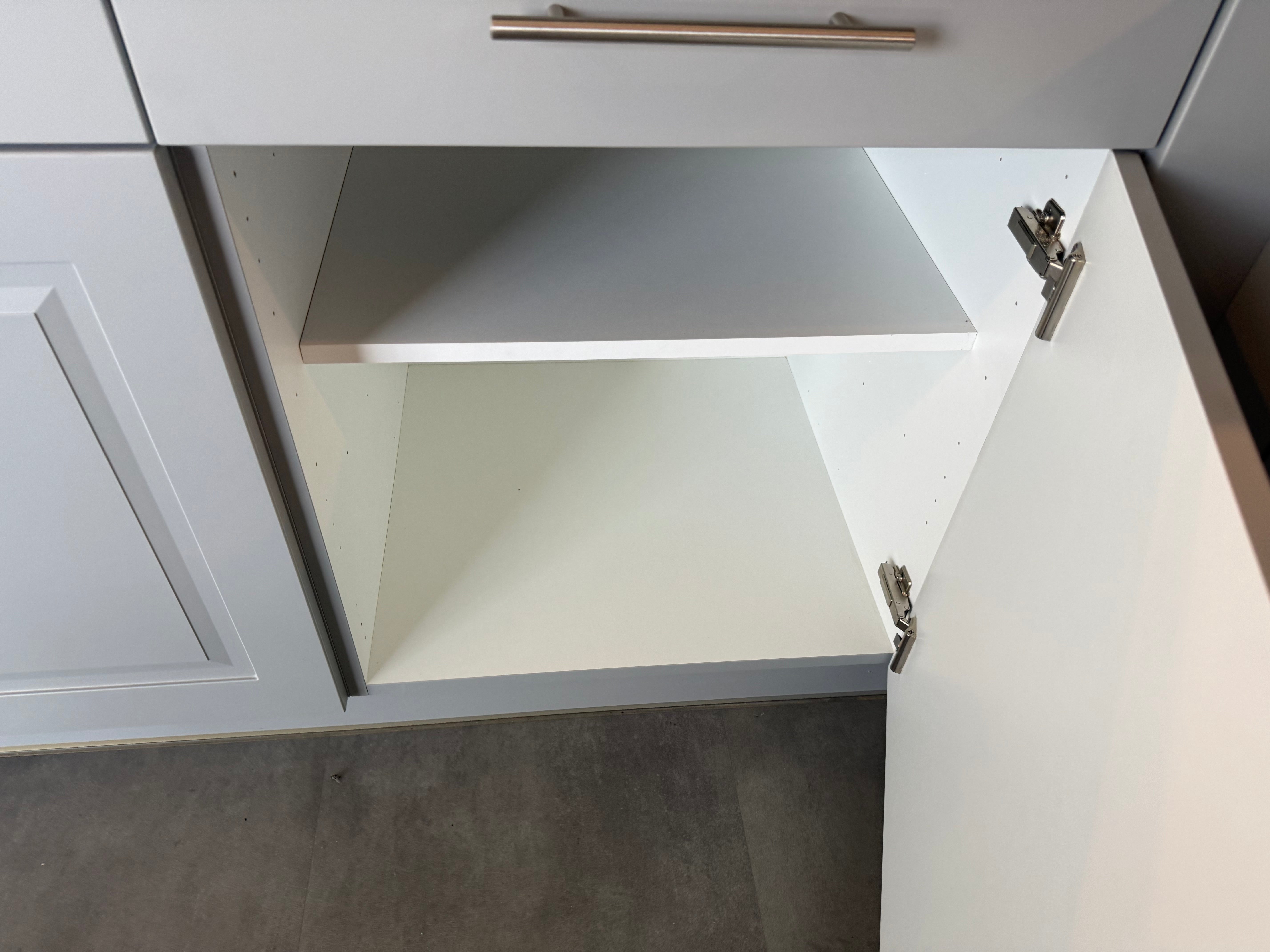Wren Architect Ash Gray Matte Kitchen