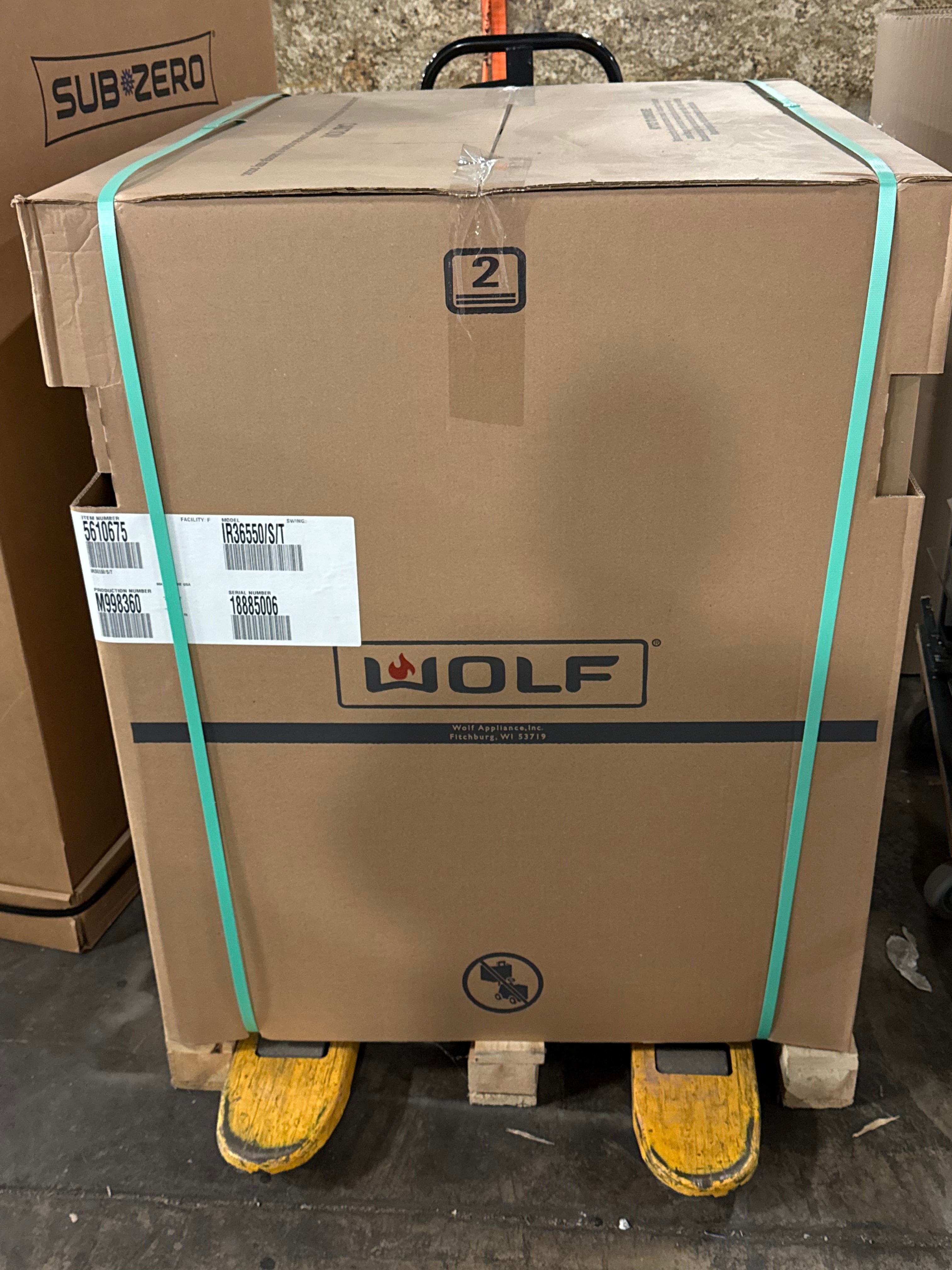 Wolf Certified IR36550/S/T 36" Stainless Steel Induction Range