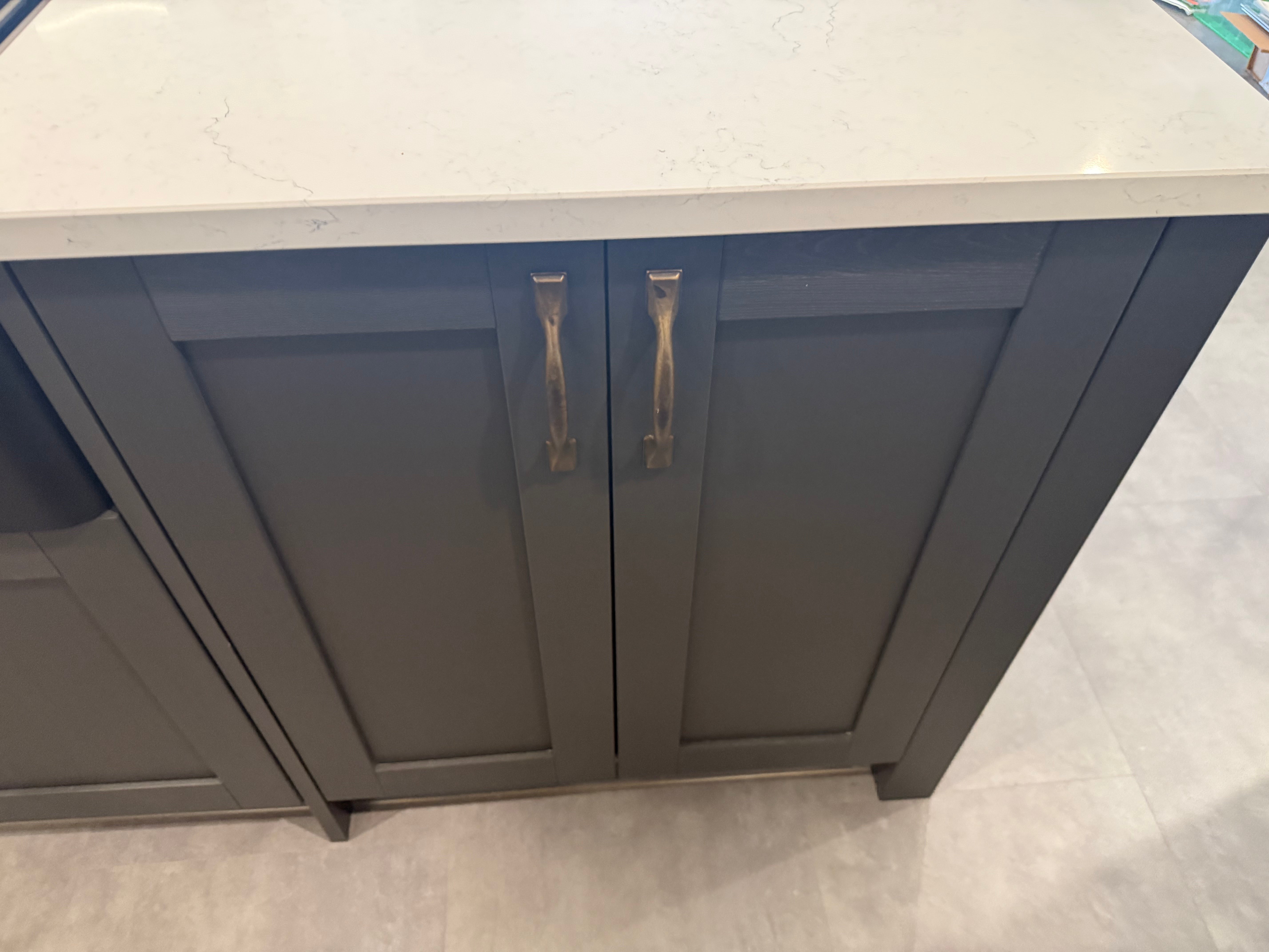 Wren Shaker Forest Classic Alchemy Grain Kitchen