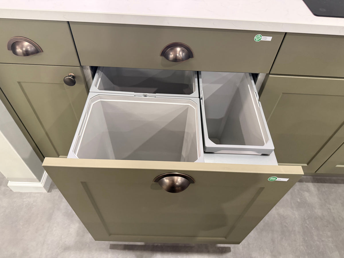 Wren Shaker Chelsea Juratek Olive Green & Ceramic Matte Kitchen