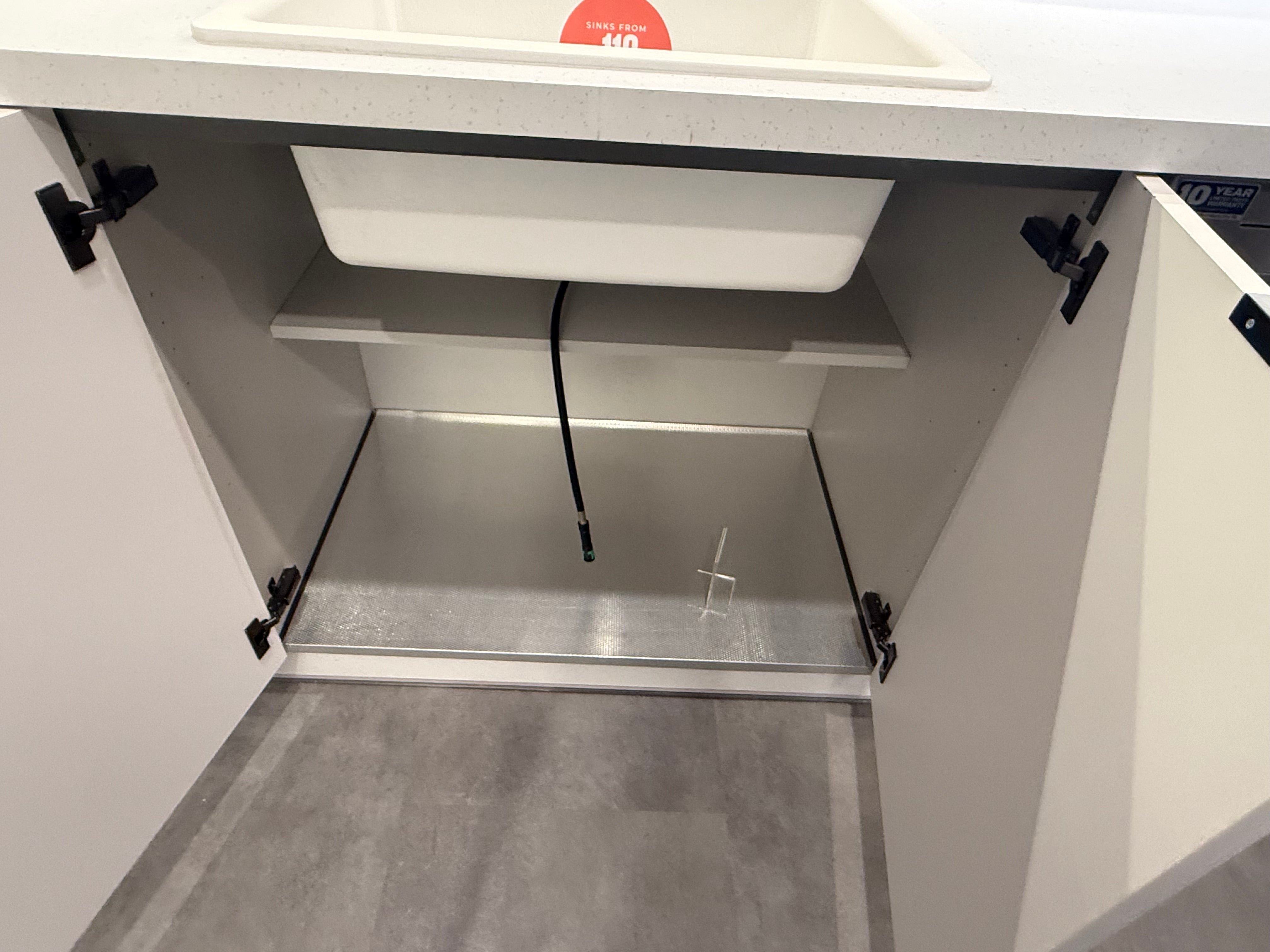 Wren Ultra Bianco Gloss Kitchen