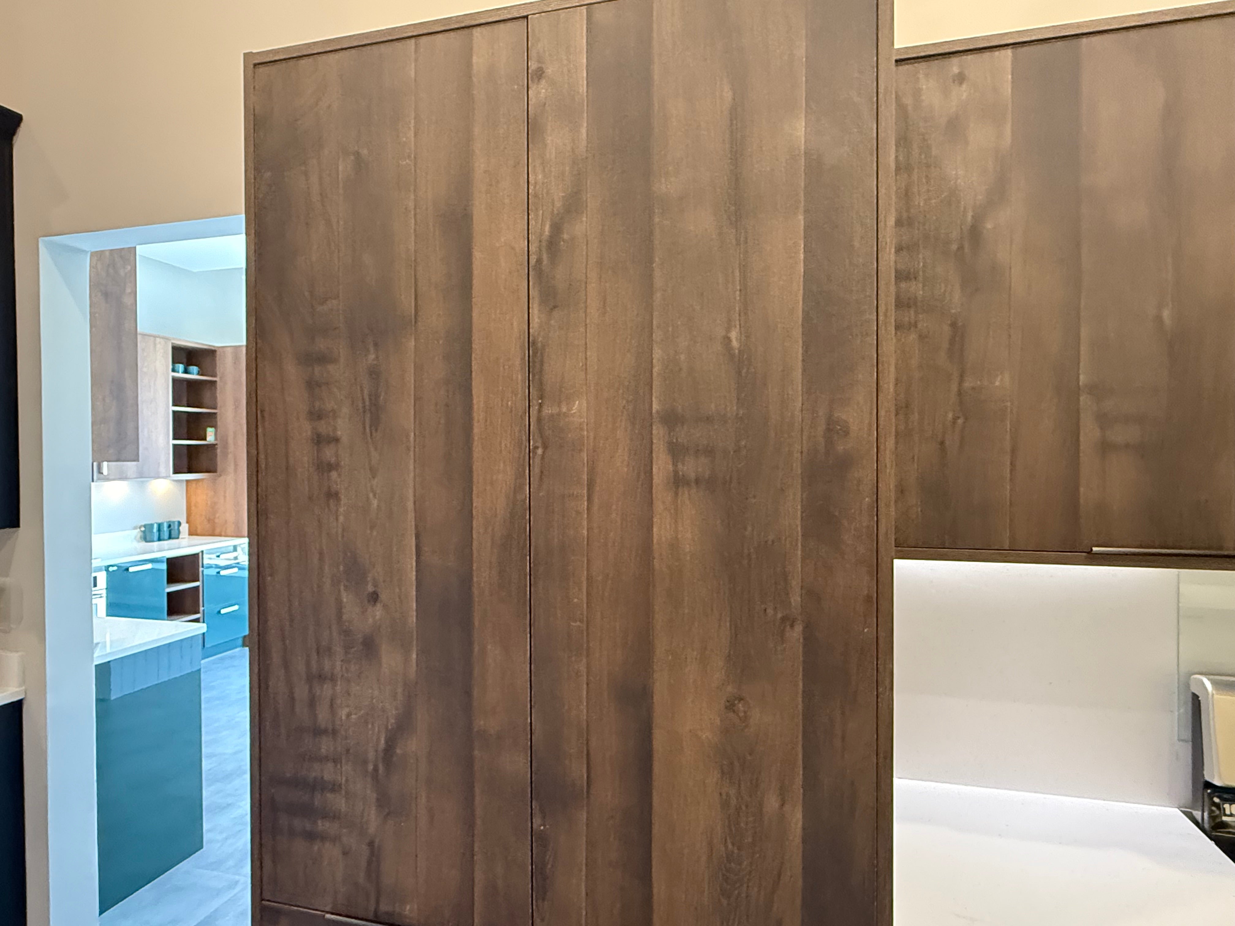Wren Ultra Bianco Gloss Kitchen
