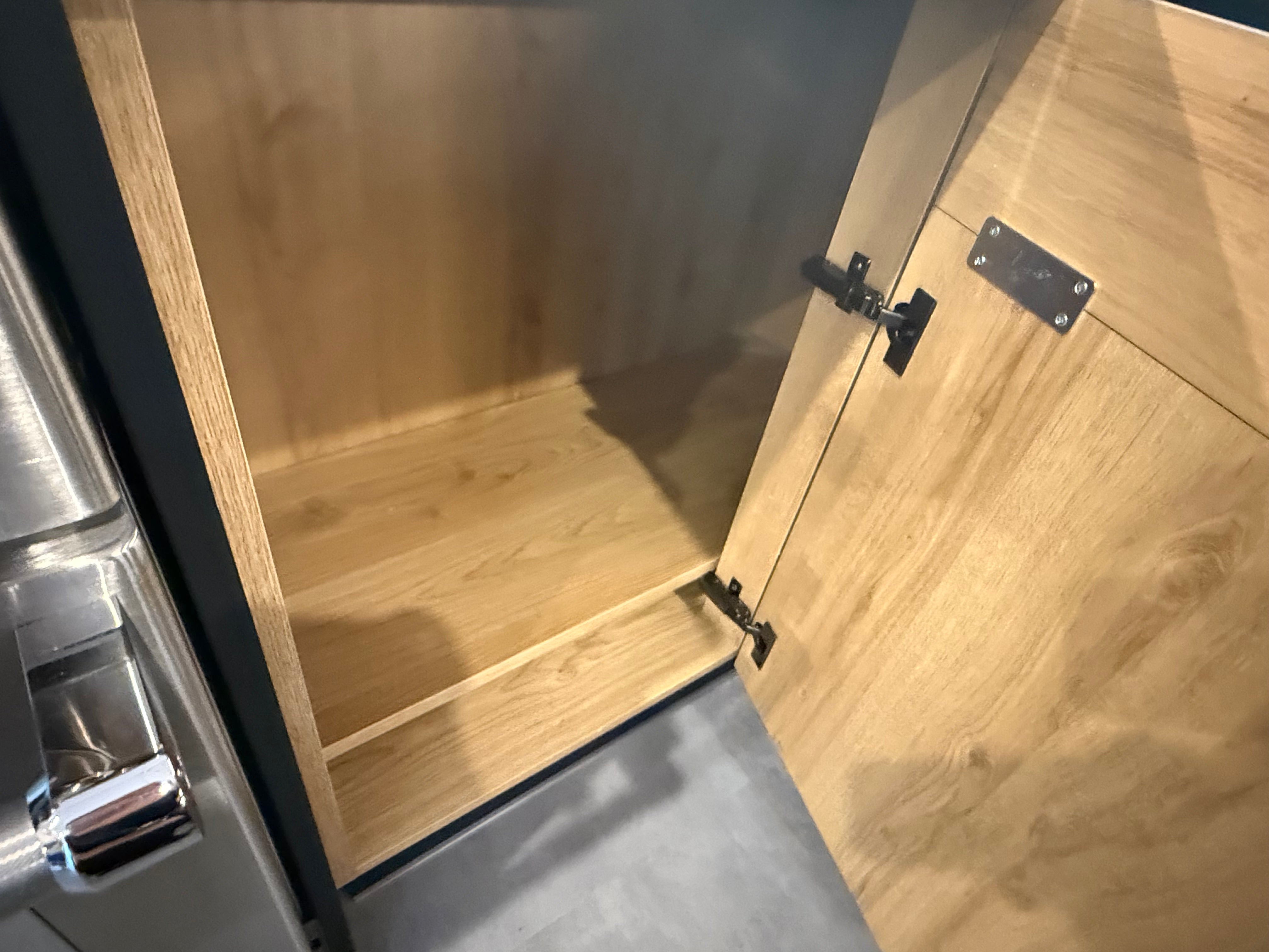 Wren Georgian Juratek Nero Matte Kitchen