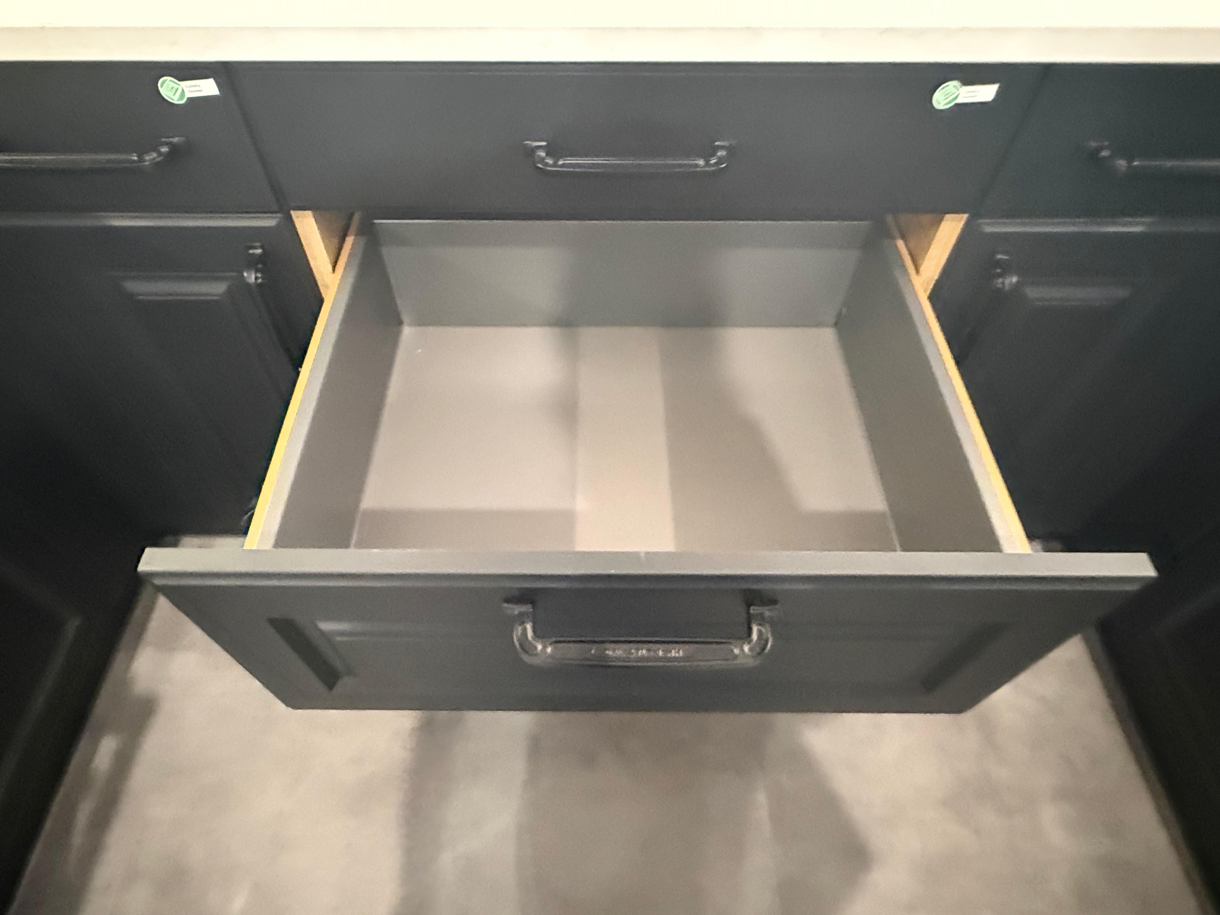 Wren Georgian Juratek Nero Matte Kitchen