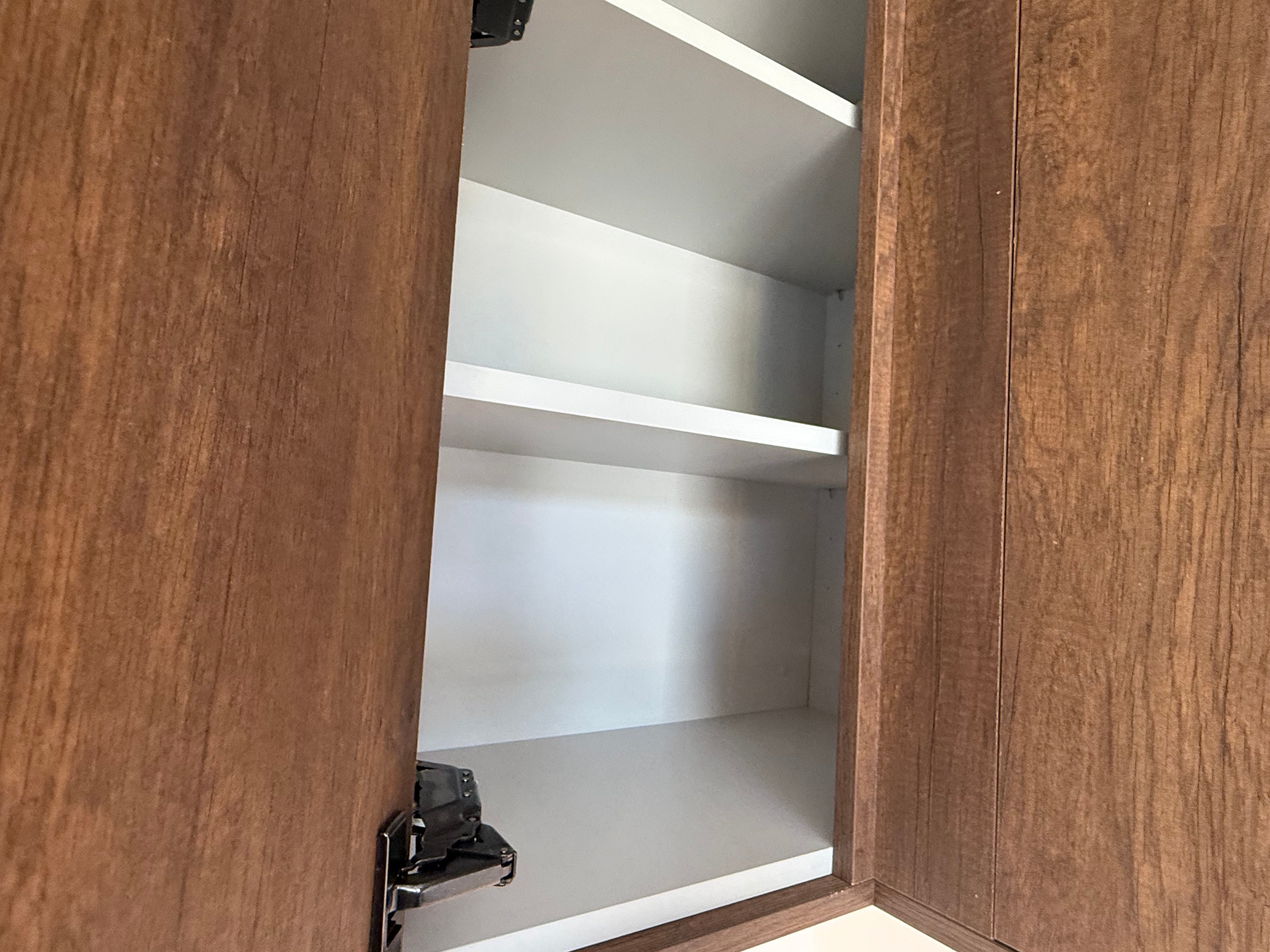 Wren Ultra Eden Green Gloss & Elements Saddle Oak Matte Kitchen