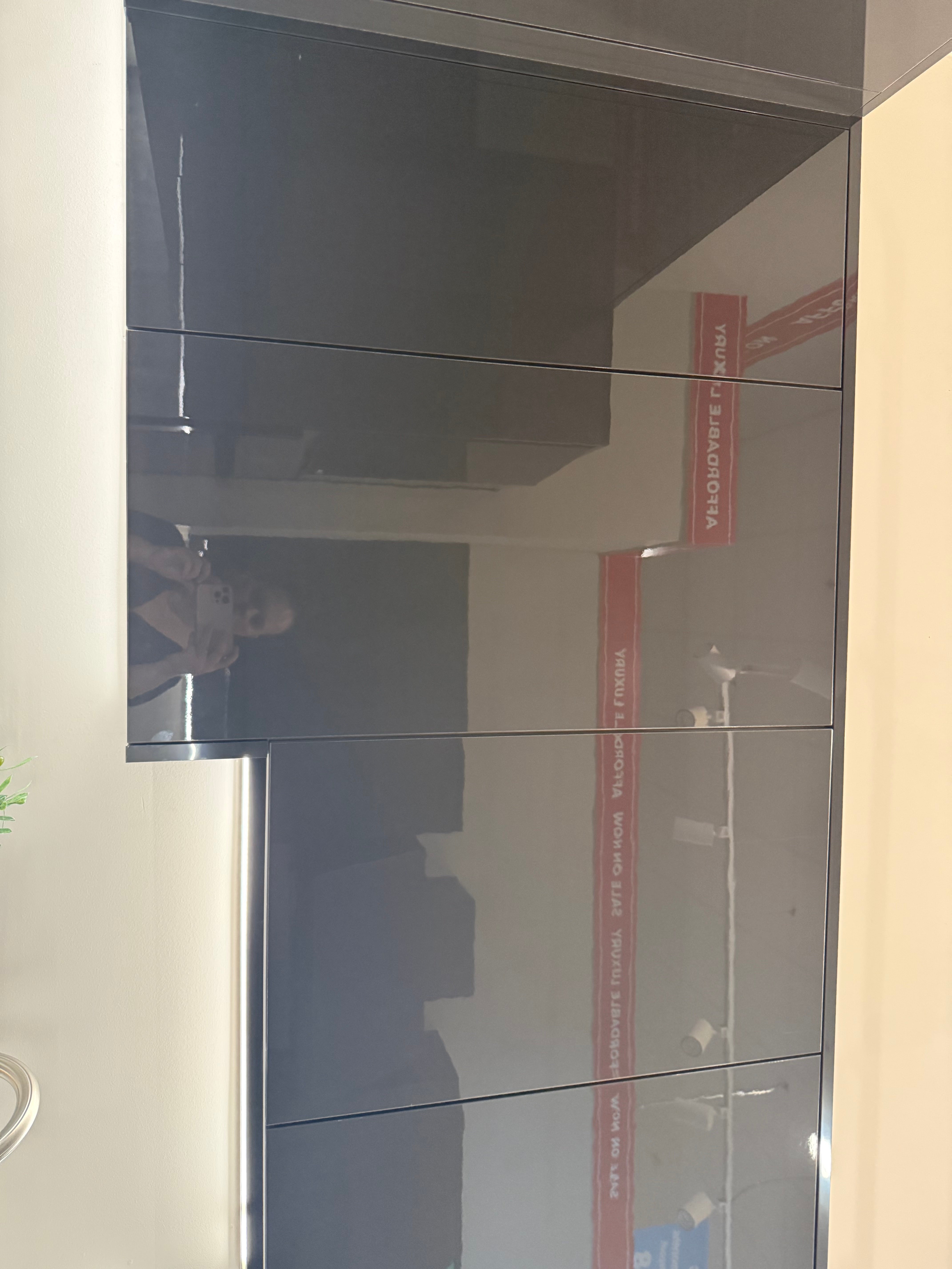 Wren Milano Elements Mettallic Slate Gloss & Ultra Pencil Gray Gloss Kitchen