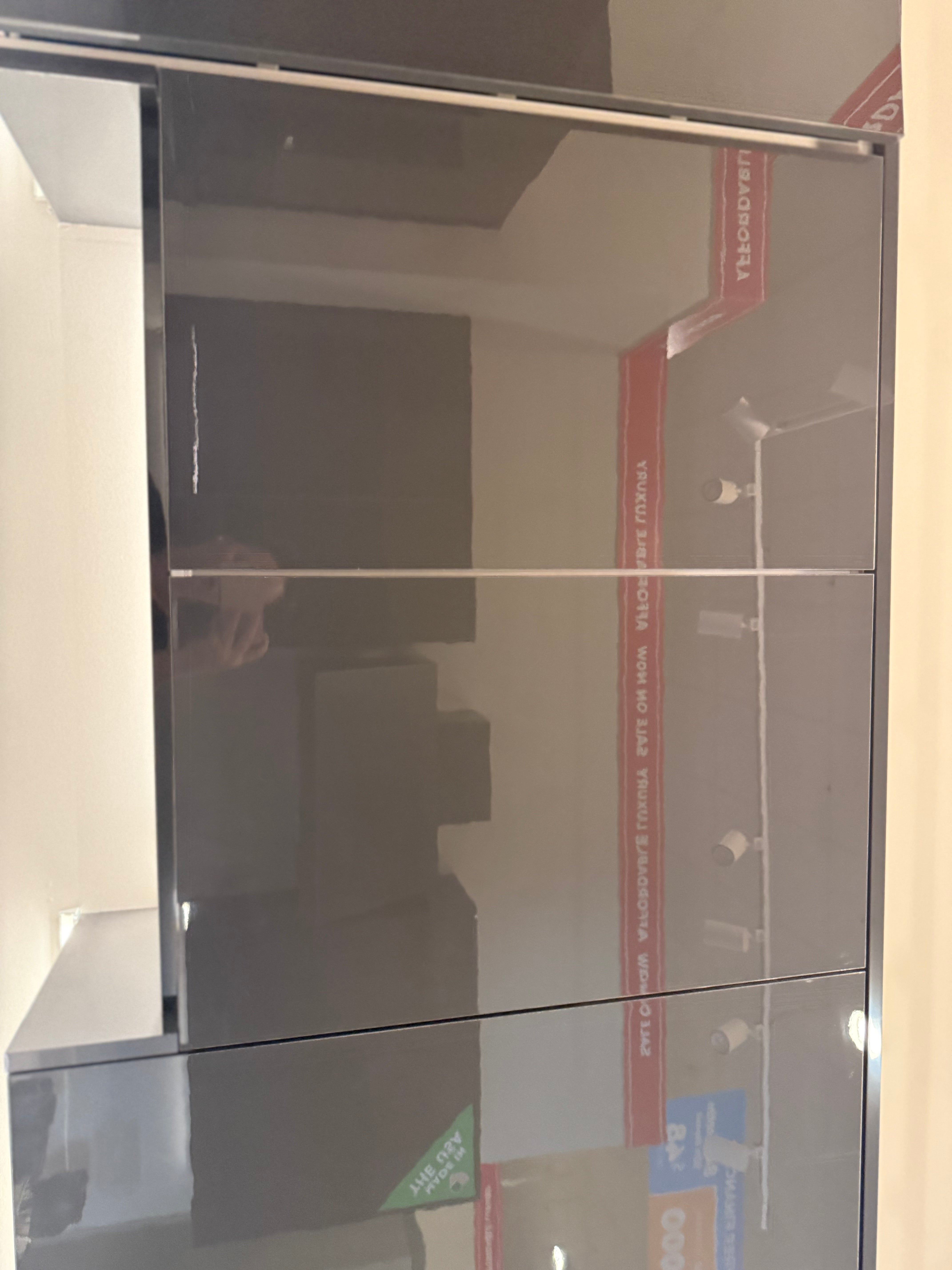 Wren Milano Elements Mettallic Slate Gloss & Ultra Pencil Gray Gloss Kitchen