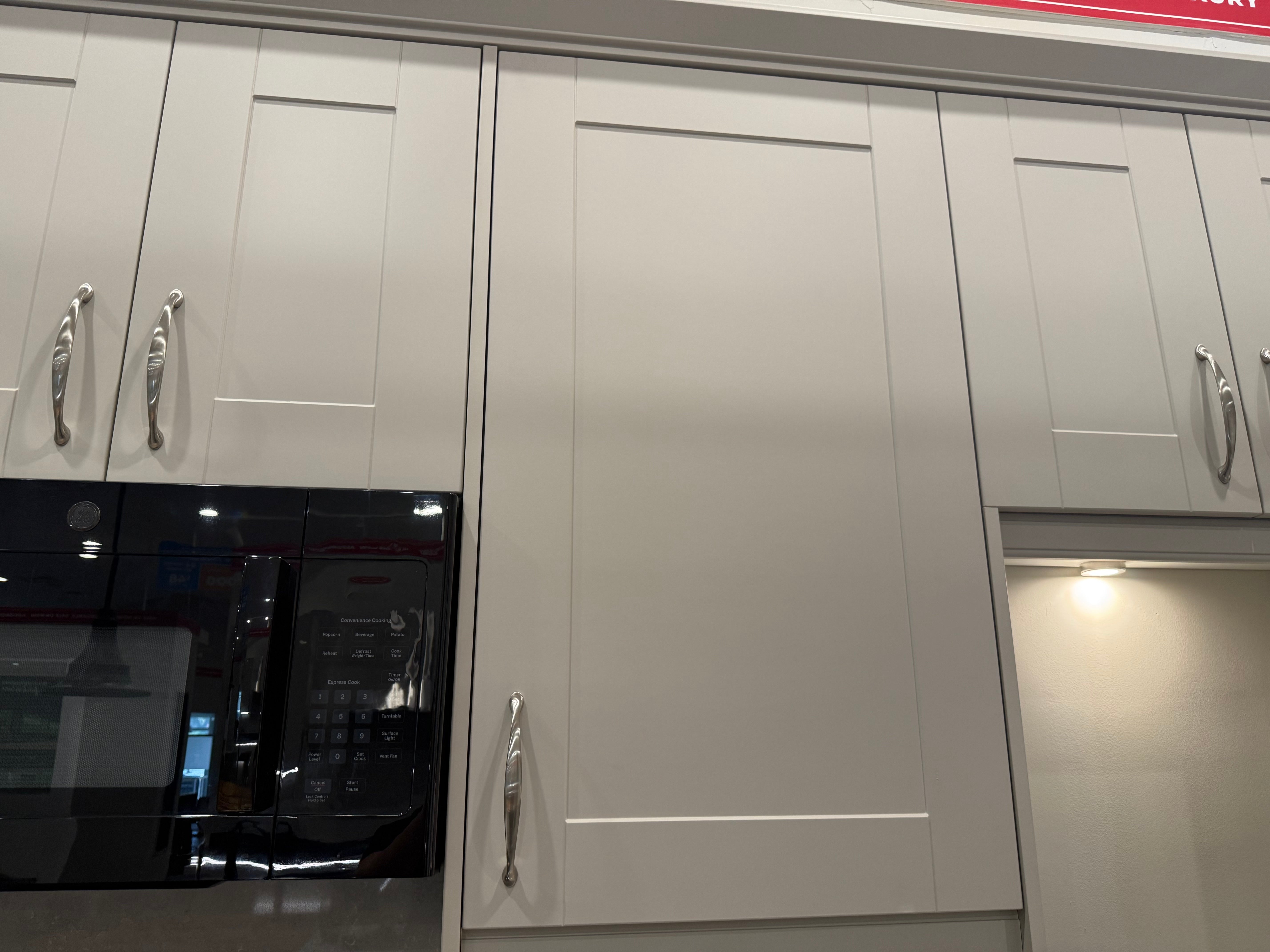 Wren Shaker Classic Cashmere Matte Kitchen Wall