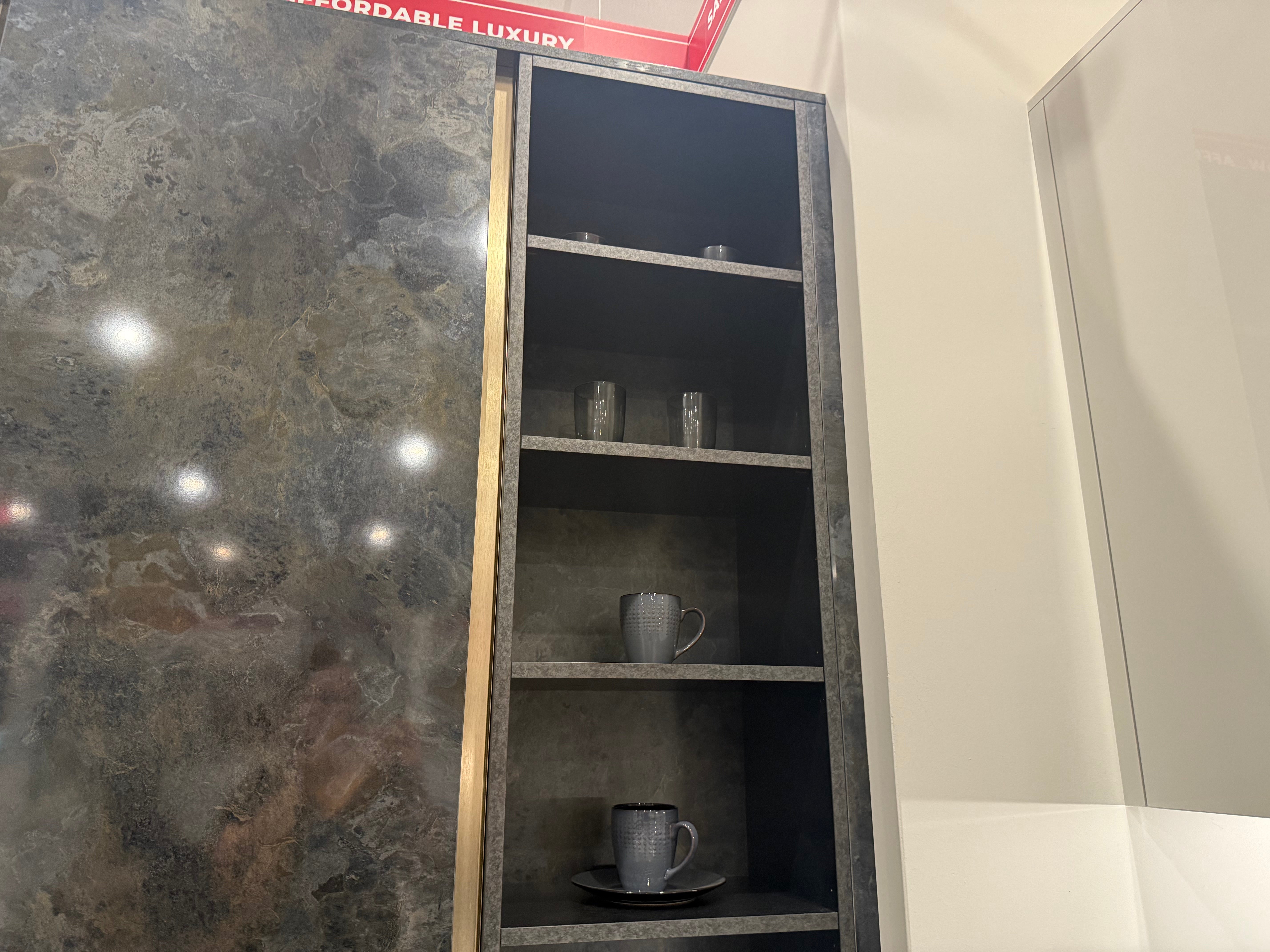 Wren Milano Elements Metallic Night Gloss & Ultra Cloud Gloss Kitchen
