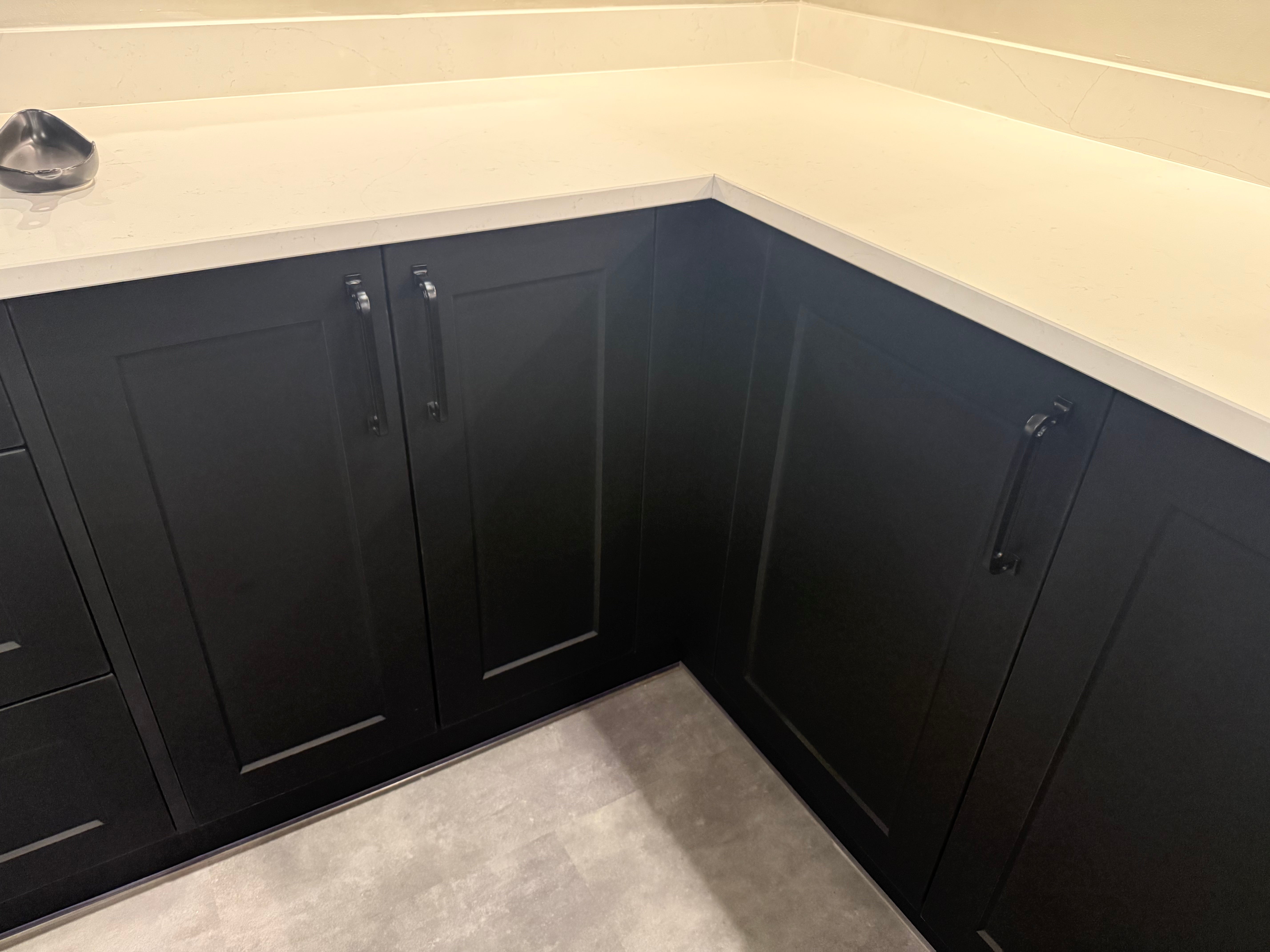 Wren Shaker Chelsea Juratek Nero Matte Kitchen