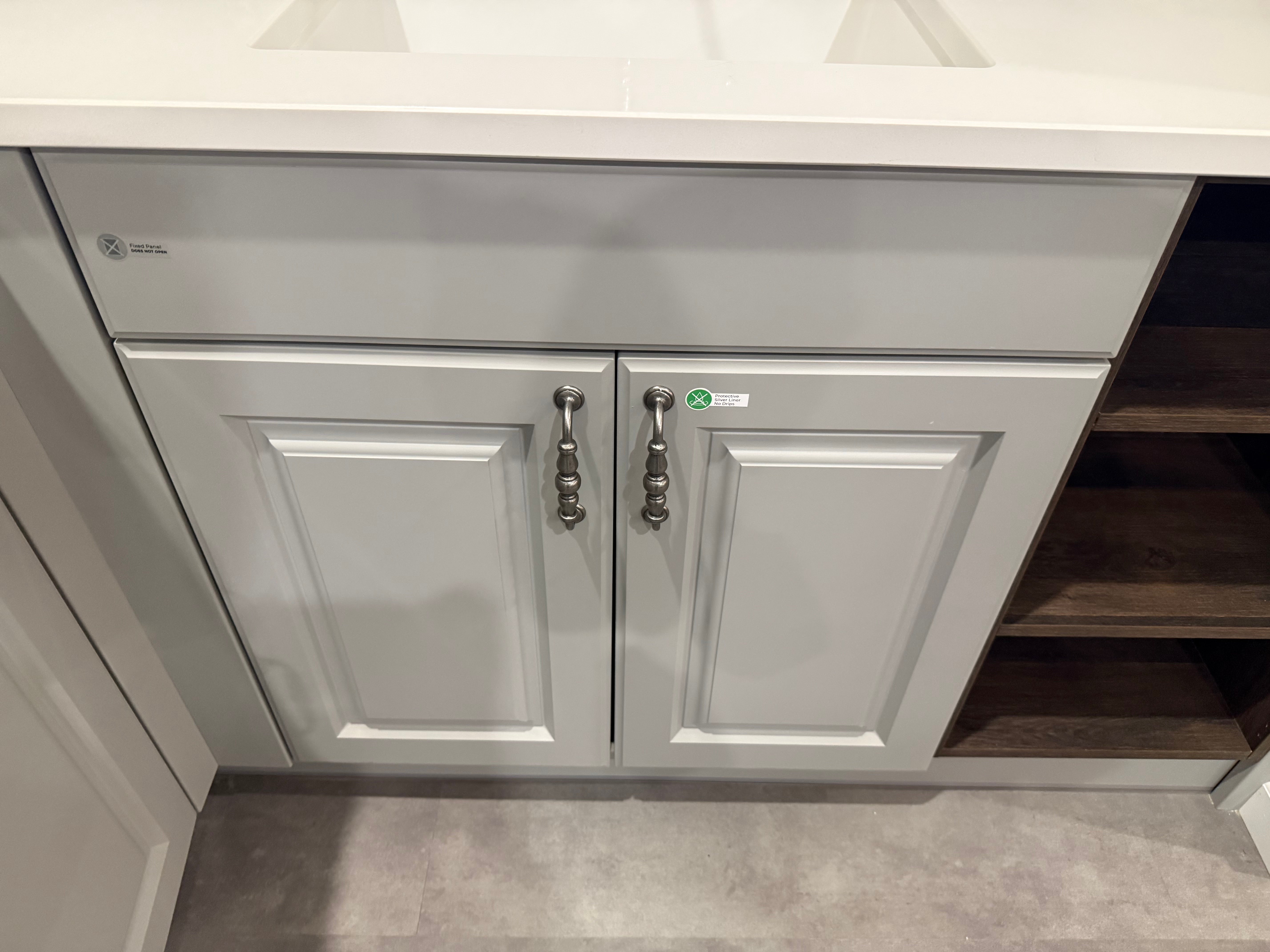 Wren Georgian Juratek Ash Gray Matte Kitchen Corner