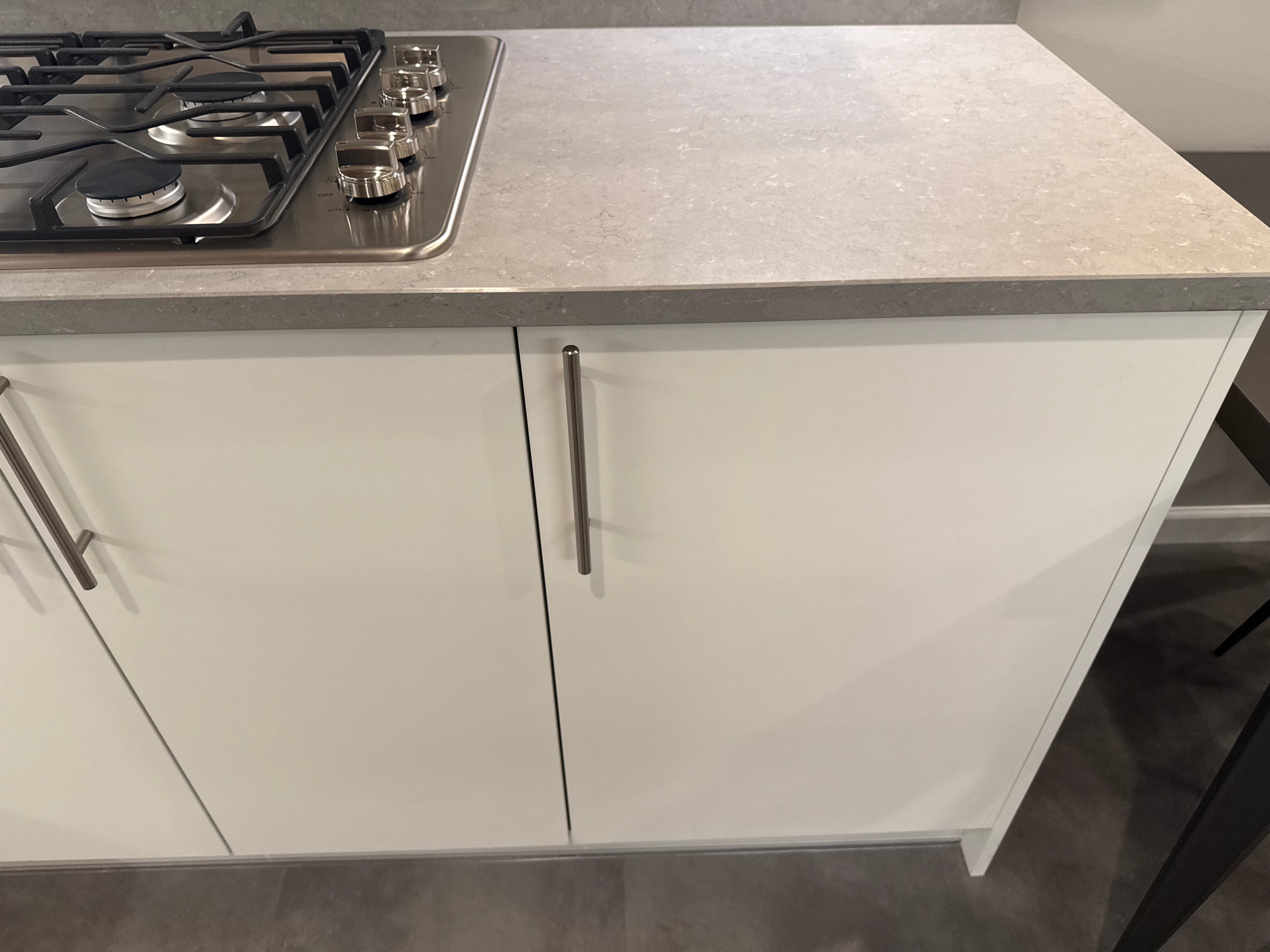 Wren Autograph White Silk Kitchen