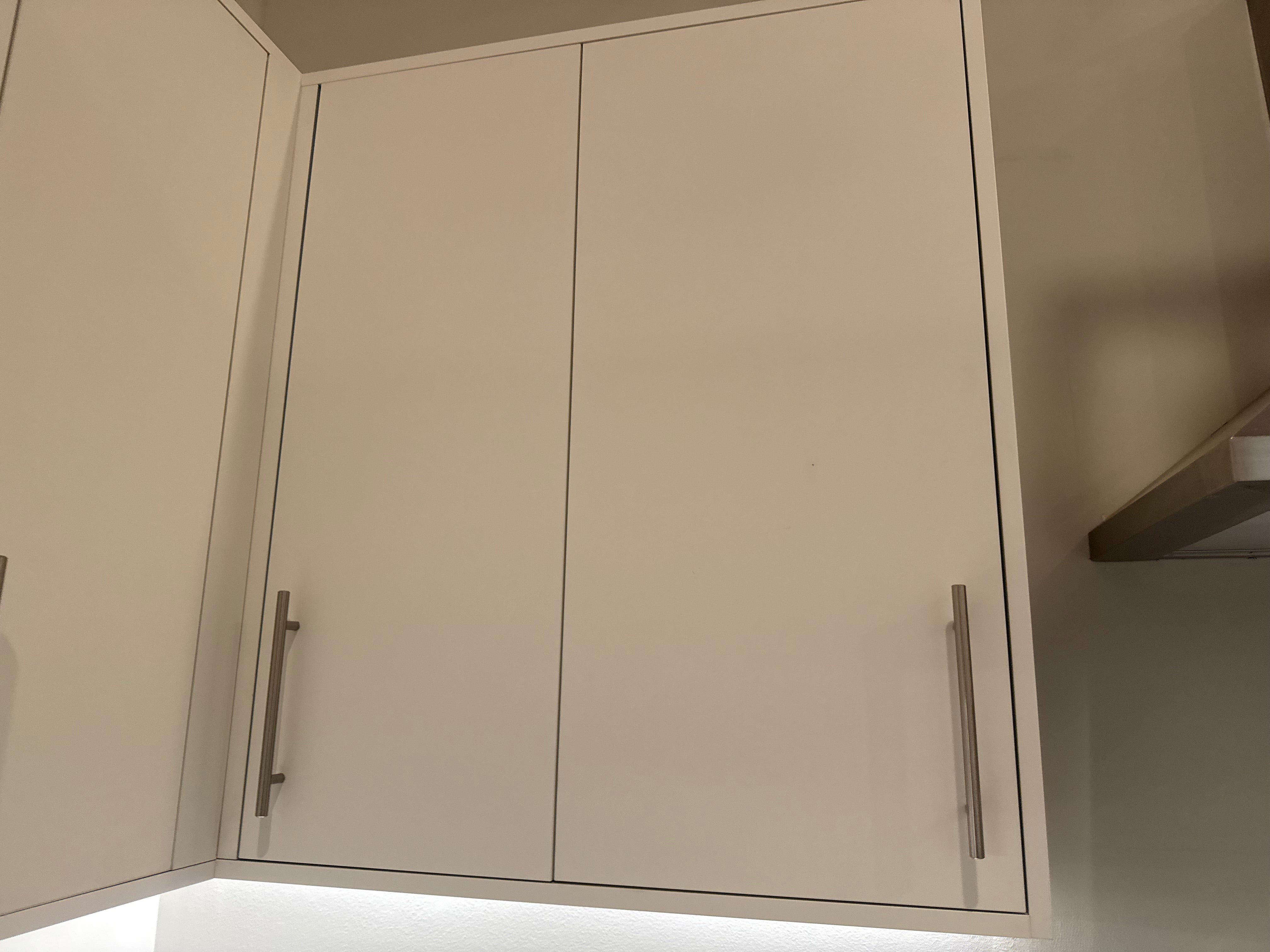 Wren Autograph White Silk Kitchen