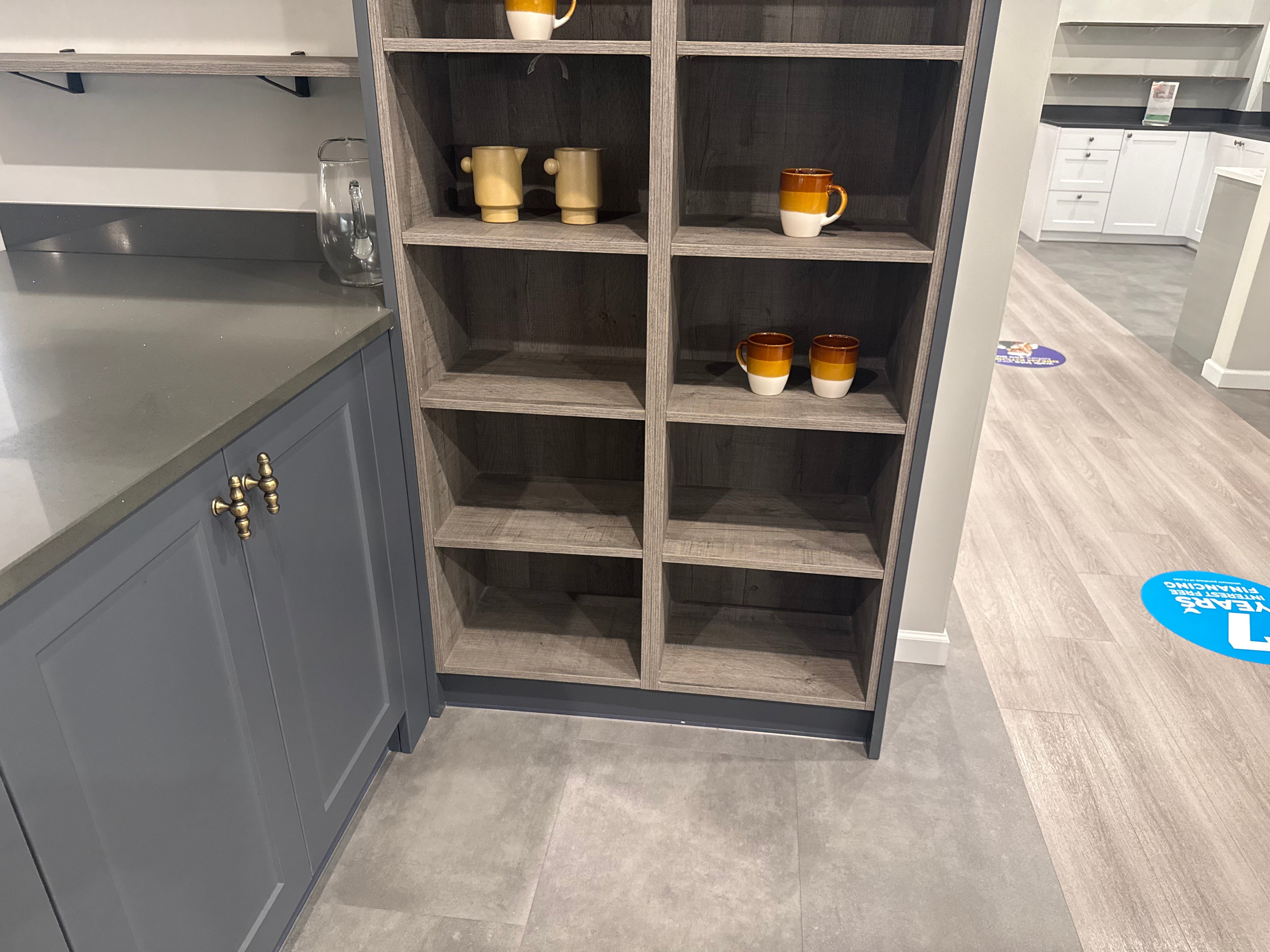 Wren Shaker Chelsea Juratek Forest Green Matte Kitchen