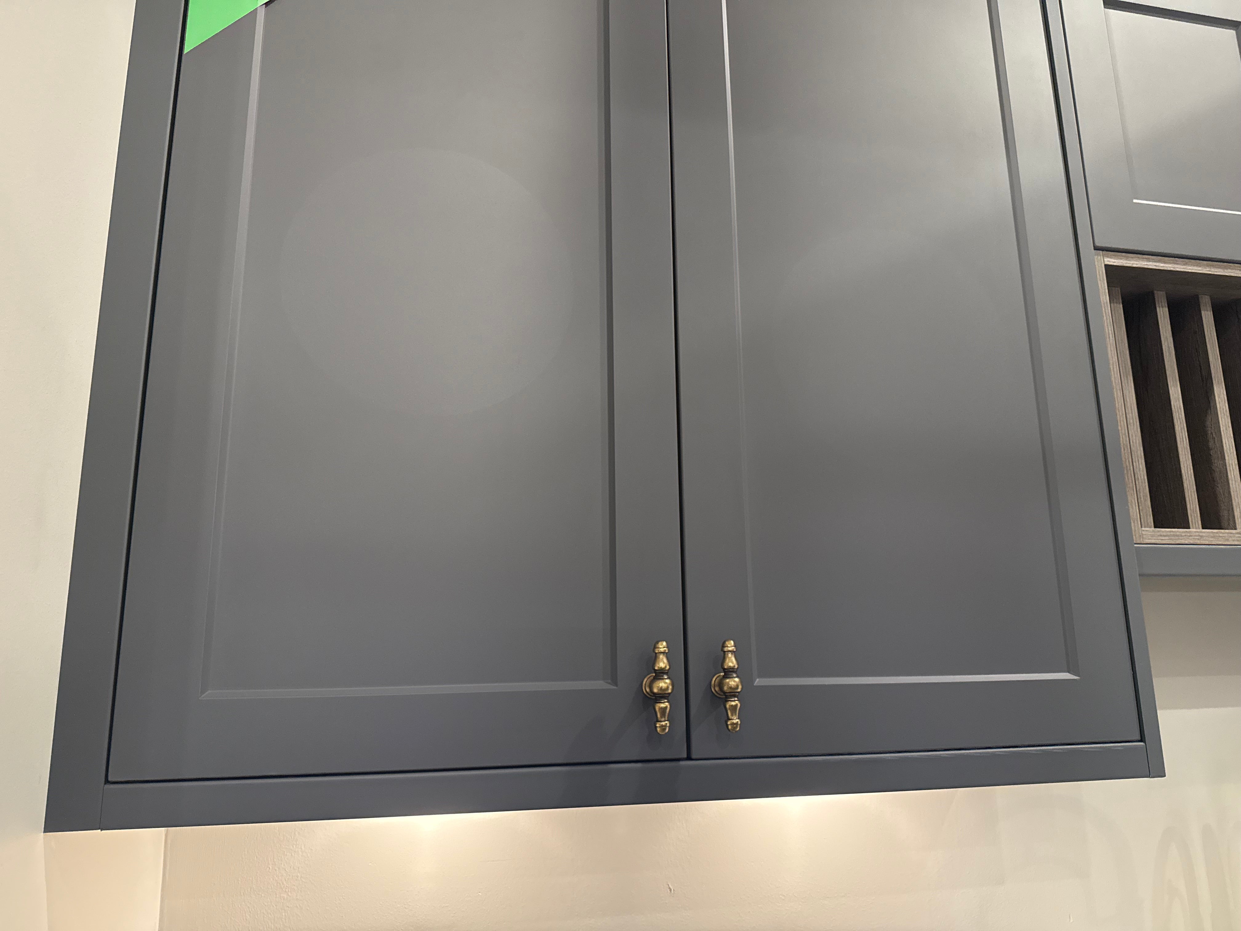 Wren Shaker Chelsea Juratek Forest Green Matte Kitchen