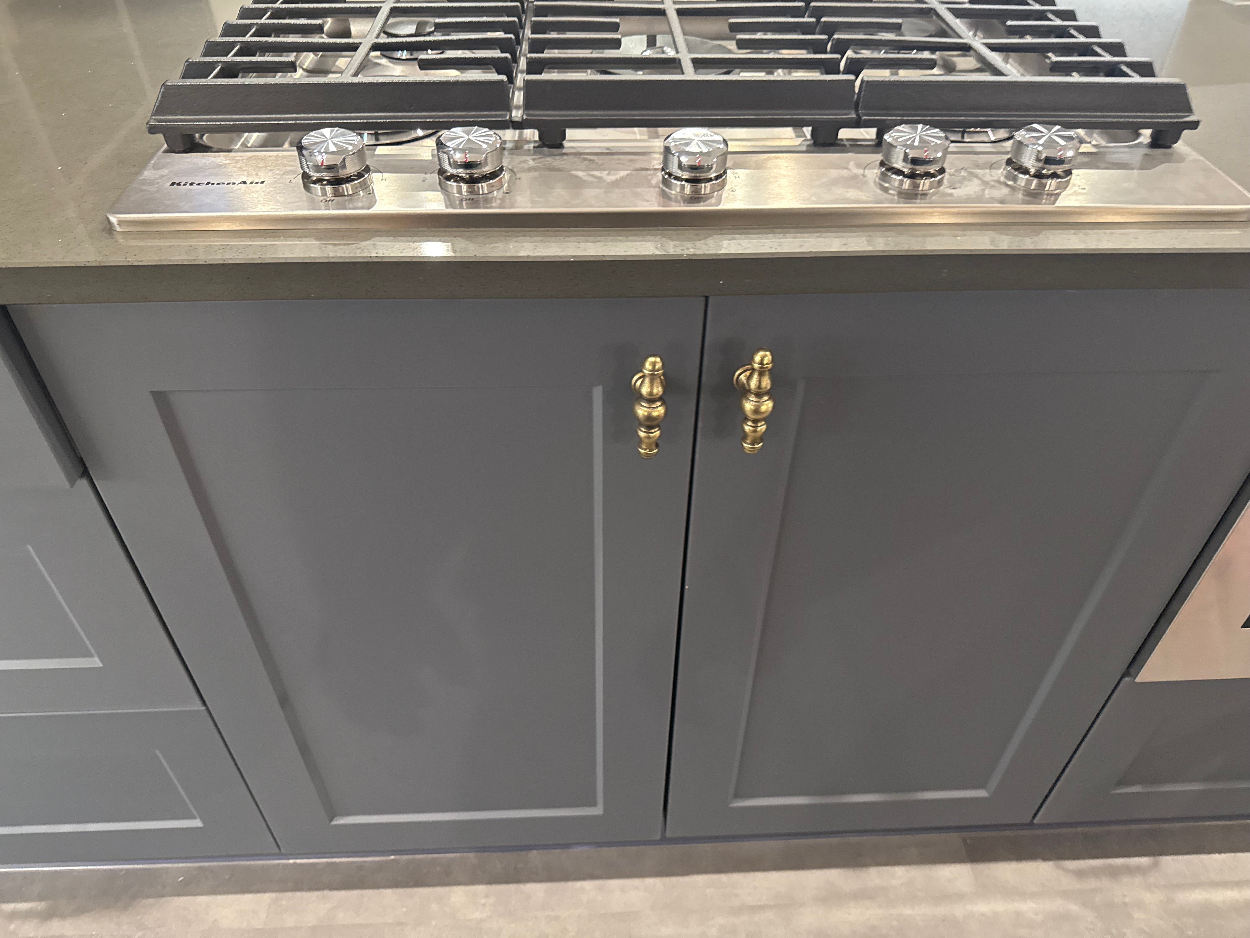 Wren Shaker Chelsea Juratek Forest Green Matte Kitchen
