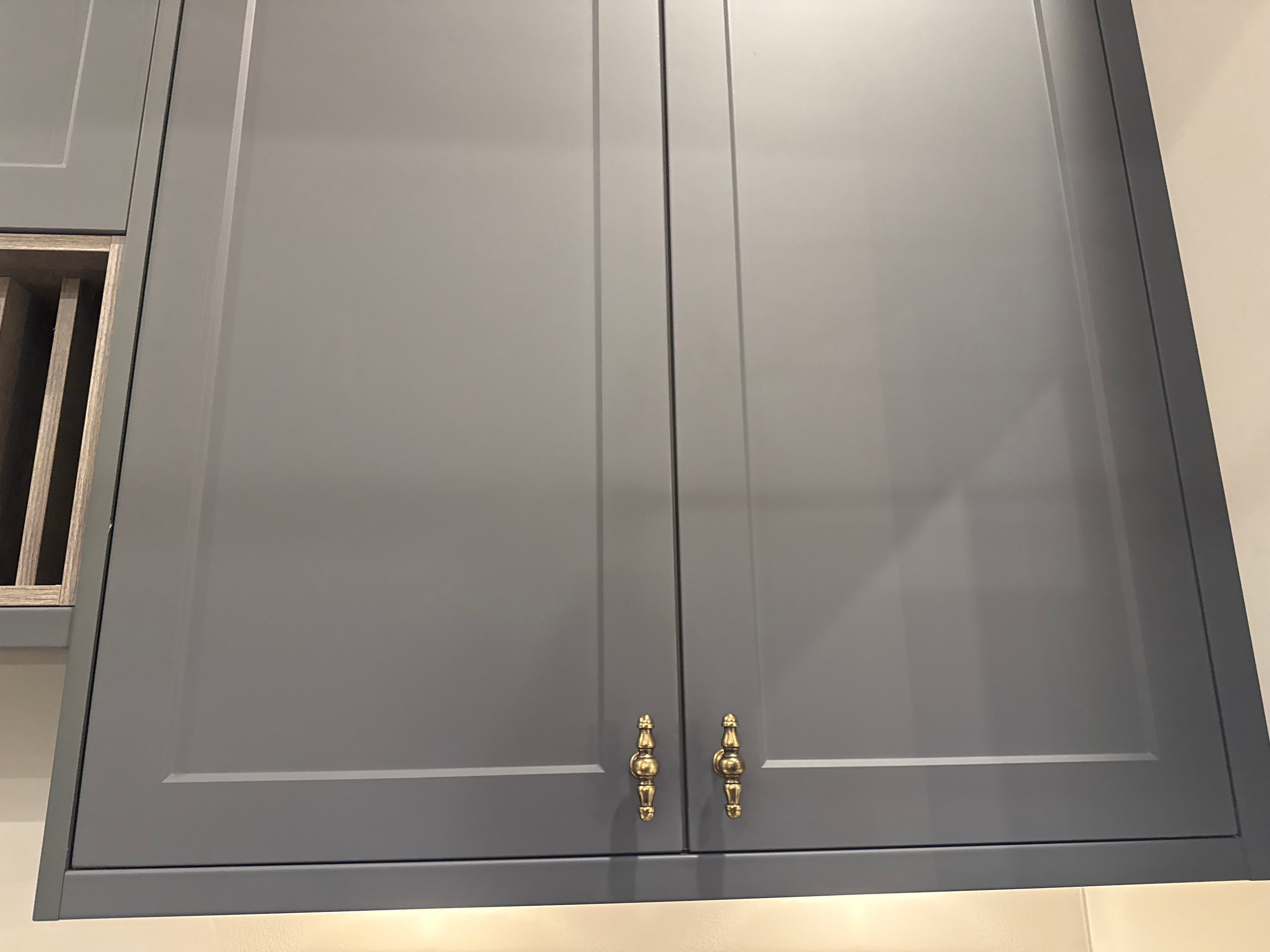 Wren Shaker Chelsea Juratek Forest Green Matte Kitchen