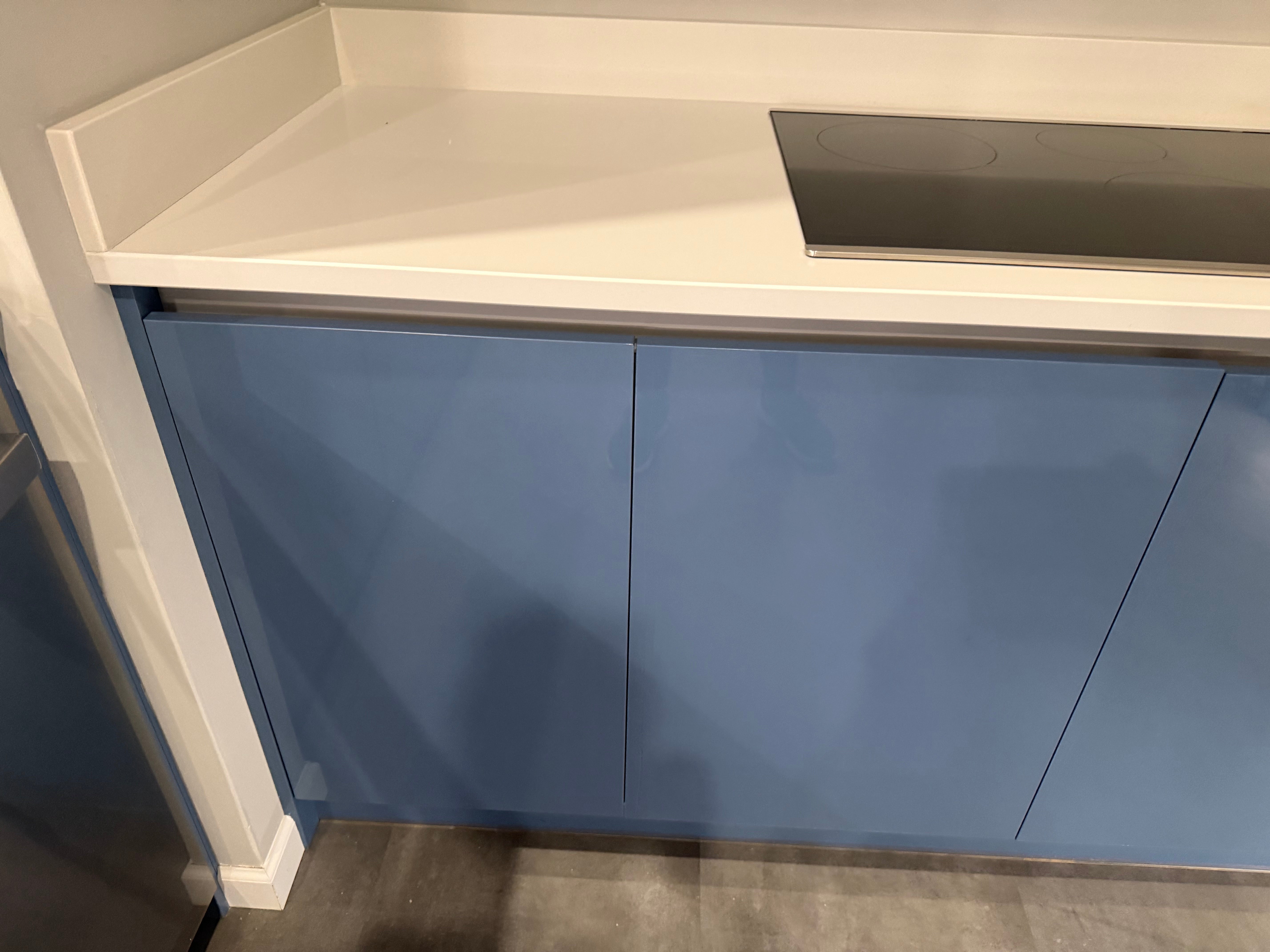 Wren Infinity Plus Blue Gloss Handleless Kitchen