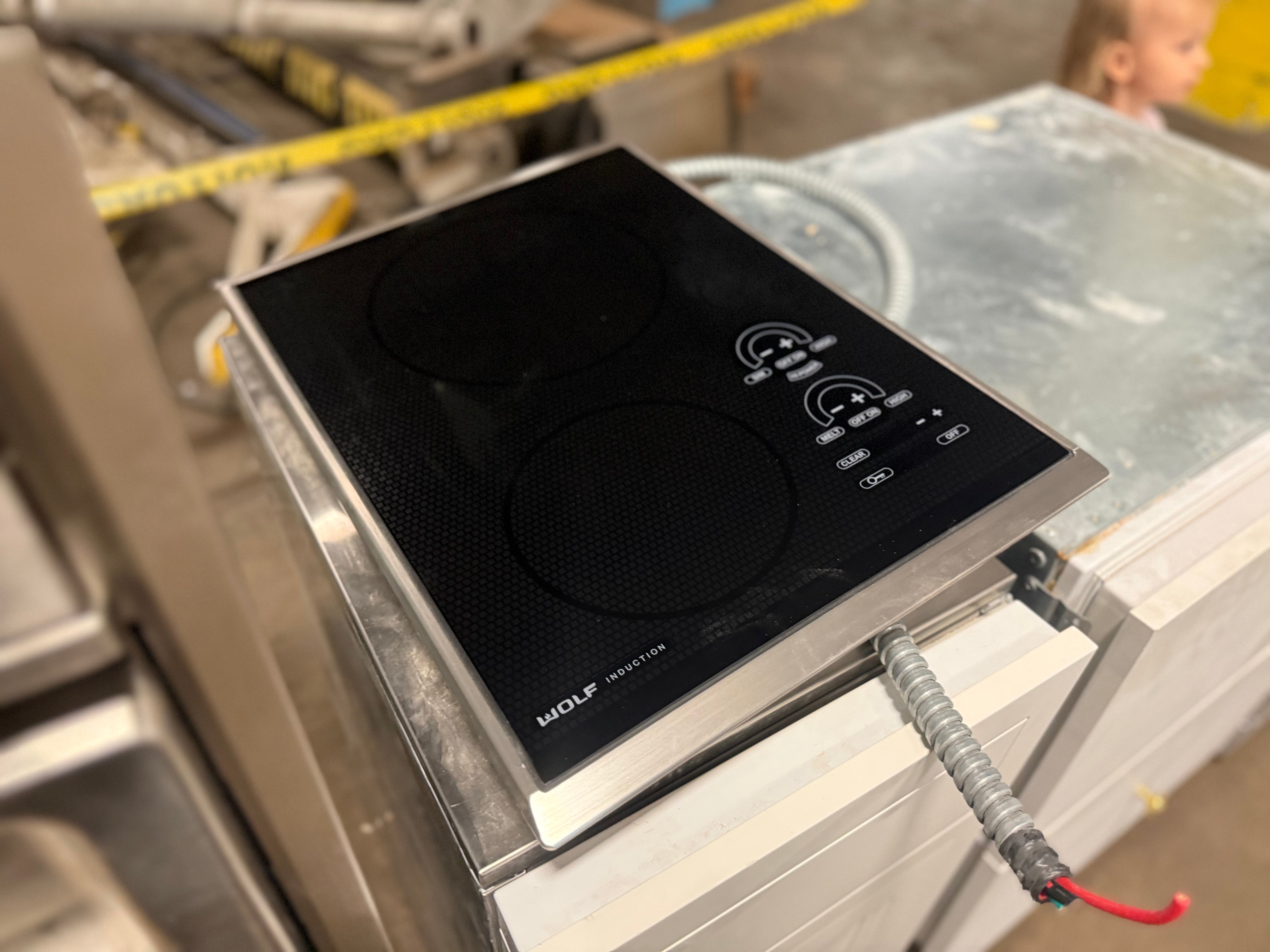 Wolf CT15I/S 15" Black Induction Cooktop
