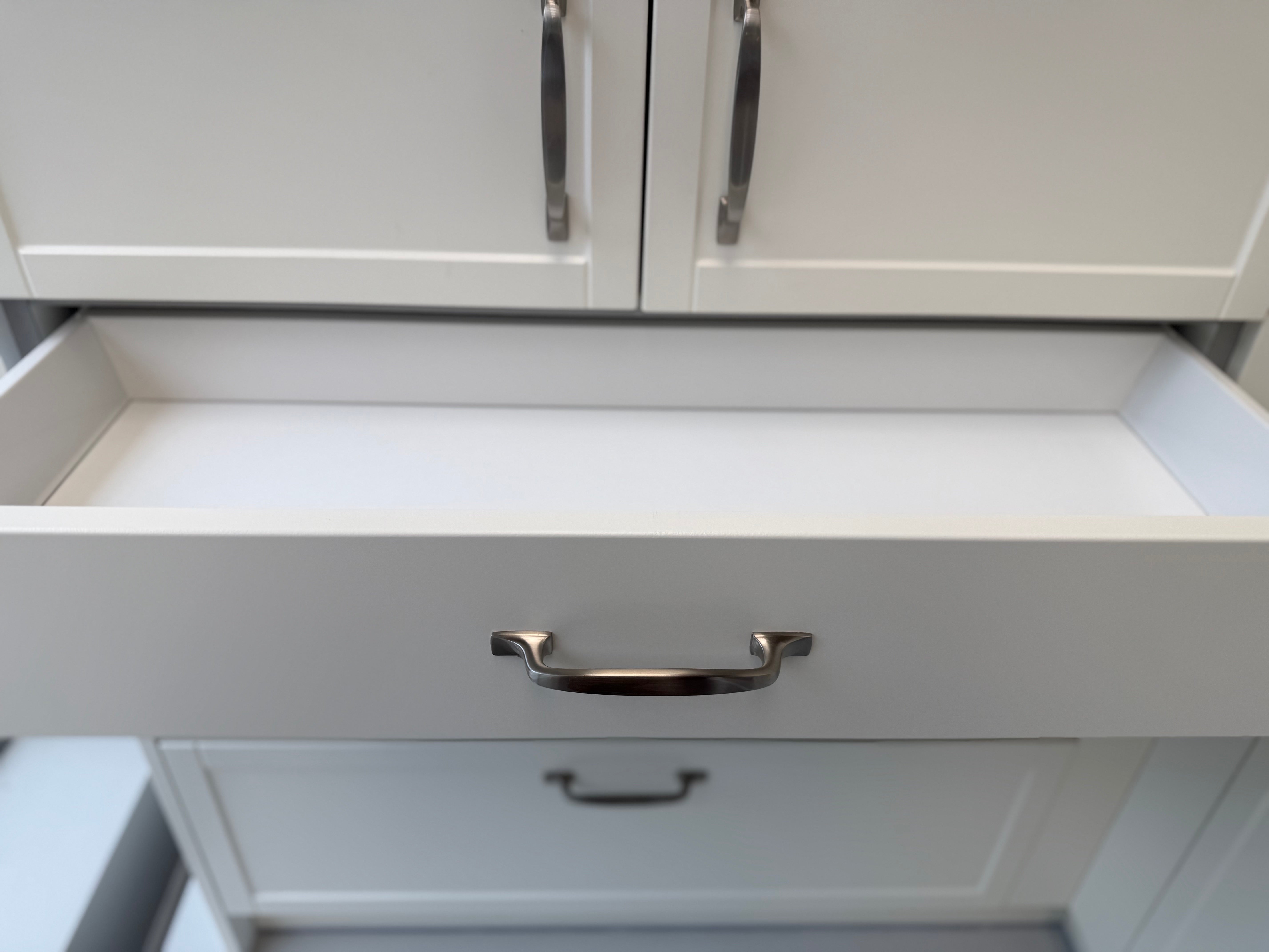 Wren Shaker Slim Matte Cream Kitchen