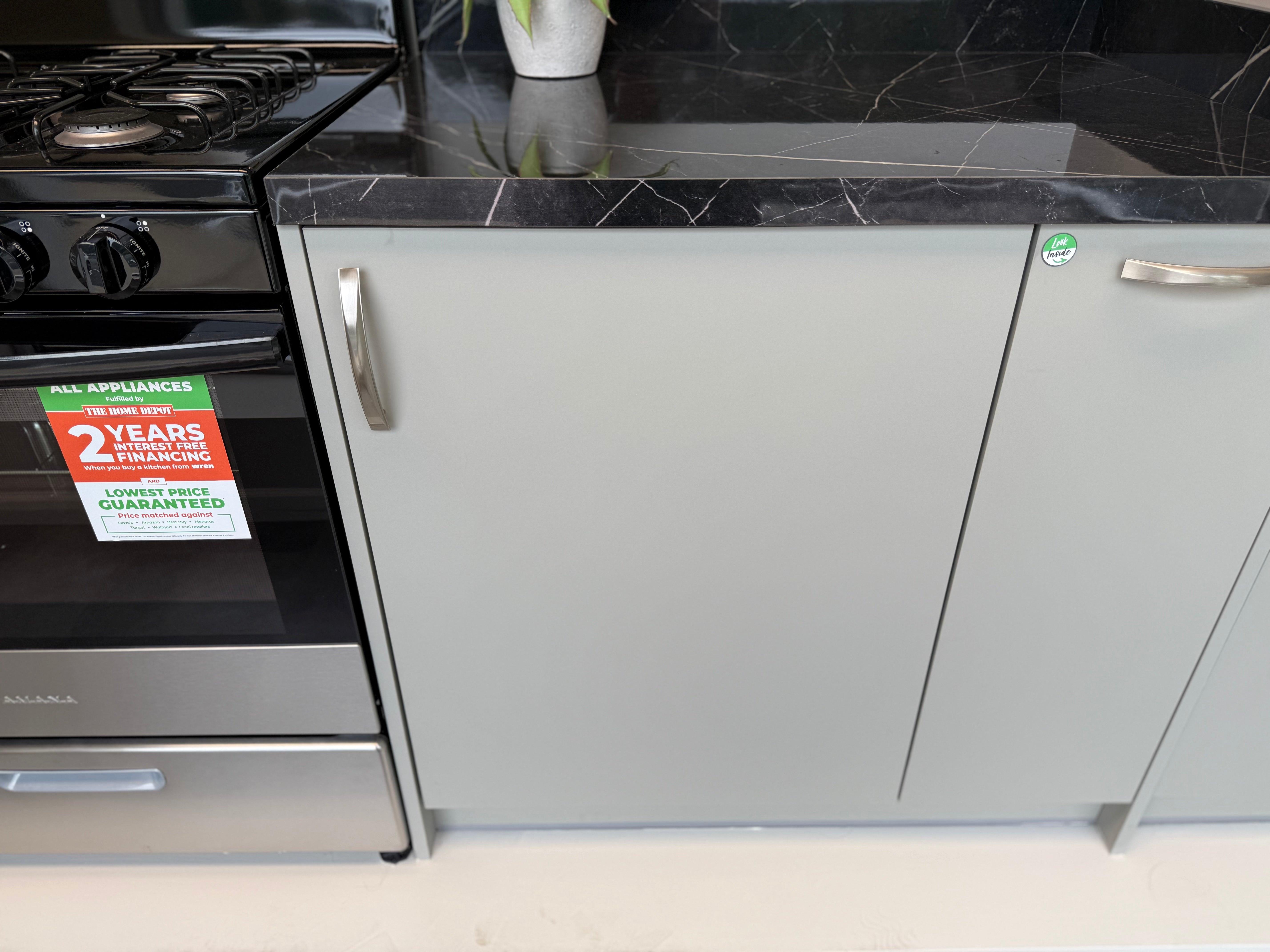 Wren Infinity Autograph Ash Gray Silk Kitchen Wall