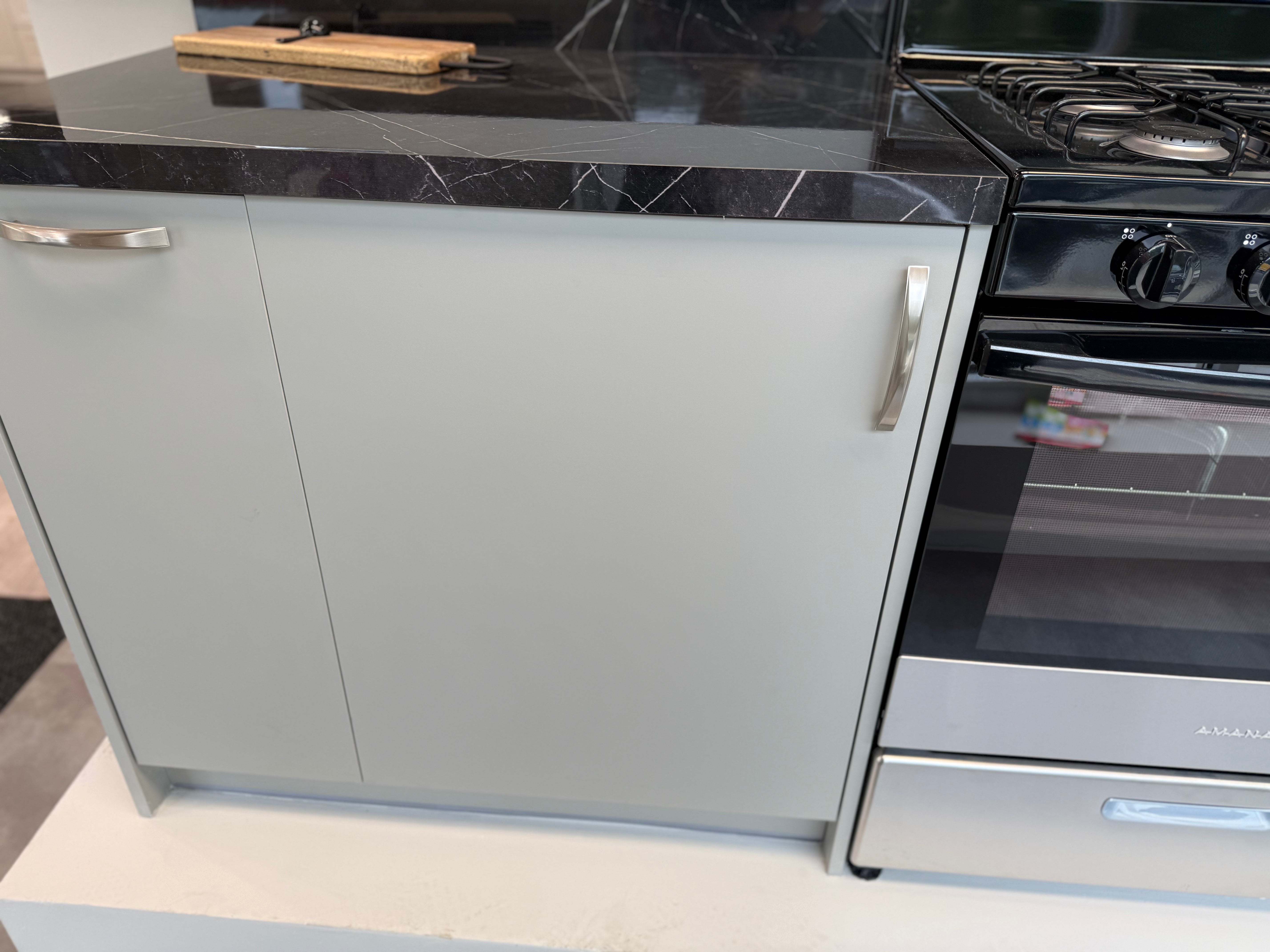 Wren Infinity Autograph Ash Gray Silk Kitchen Wall