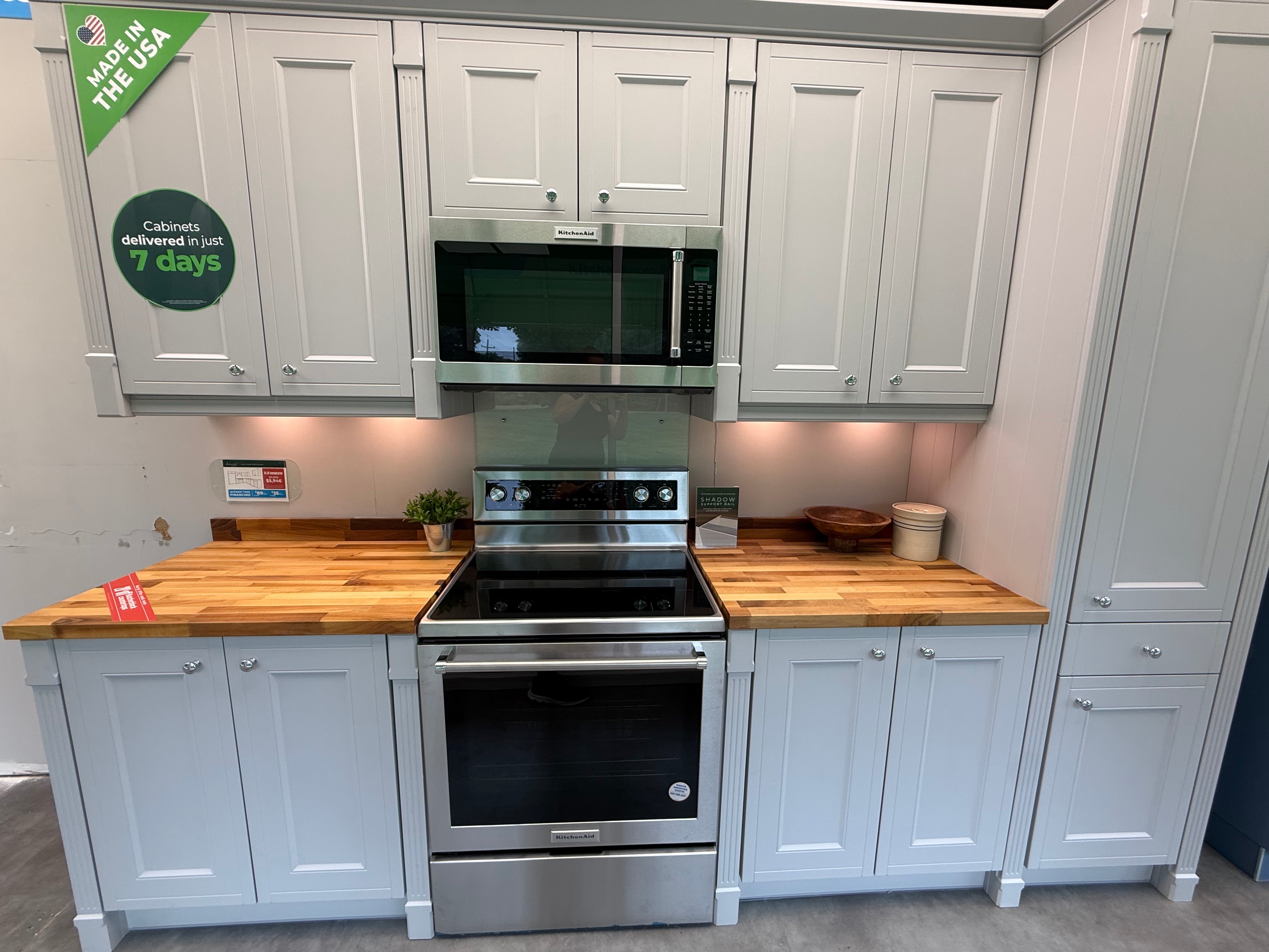 Wren Country Juratek Matte Pebble Gray Kitchen Wall